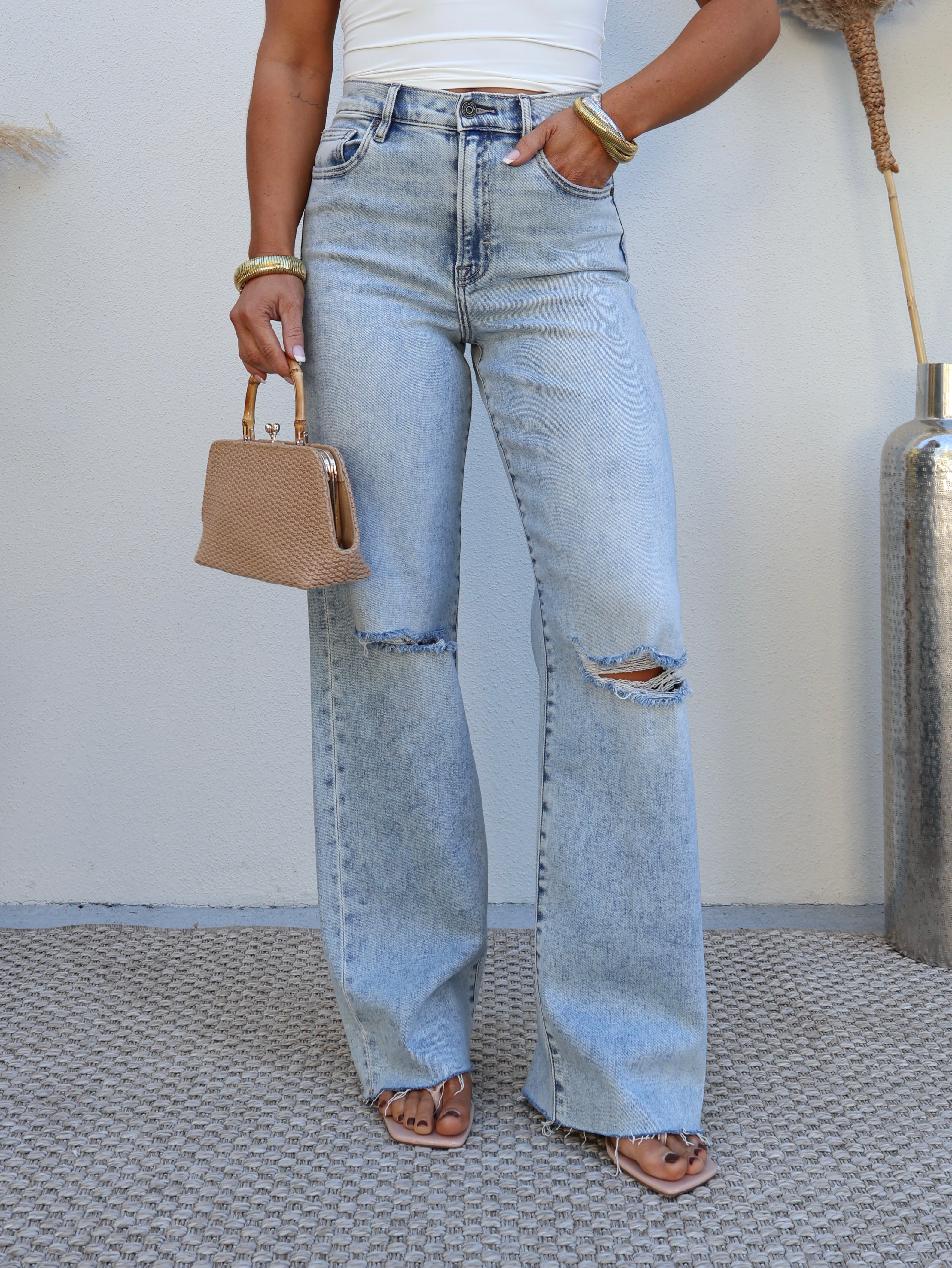 Khelani Distressed Straight Leg Jeans Light Blue