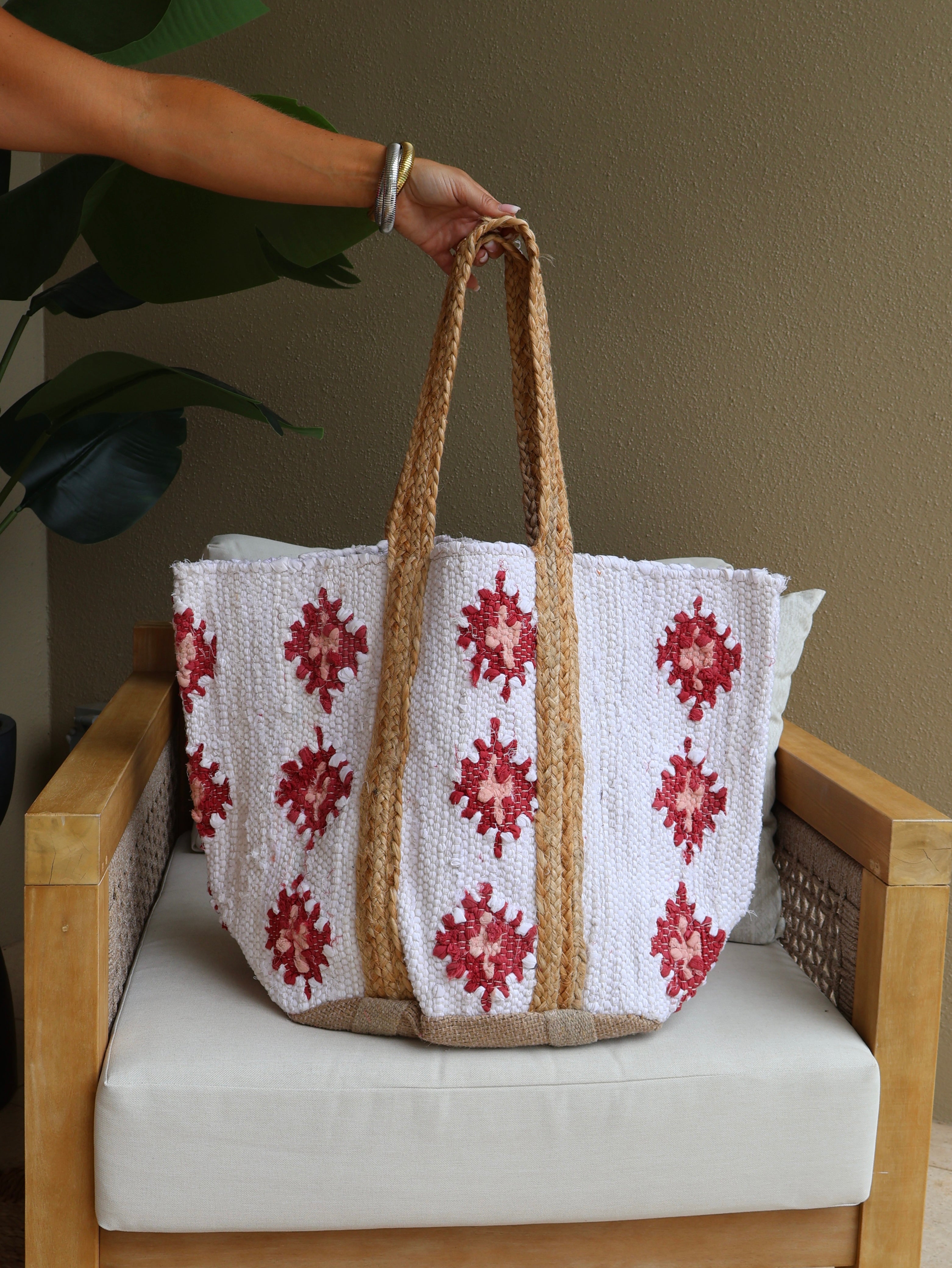Canyon Crush Woven Tote Ivory/Red
