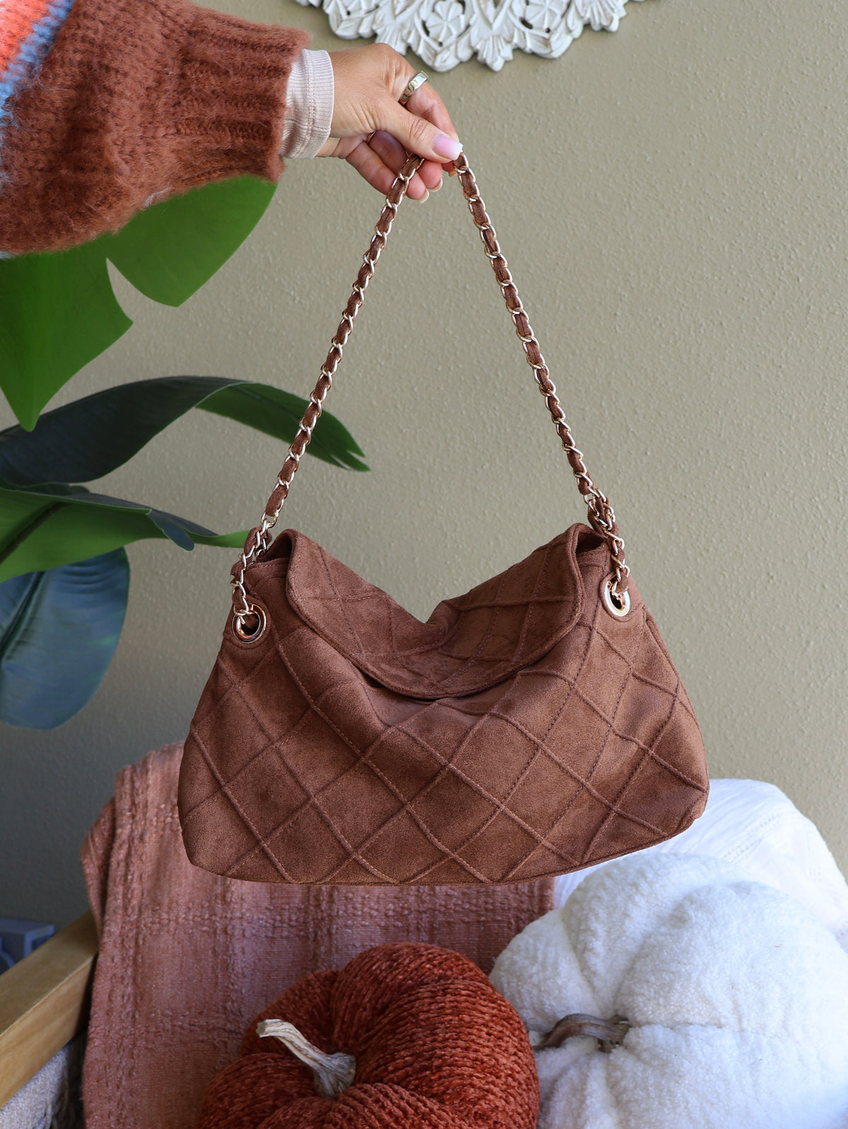 Colette Textured Shoulder Bag Camel