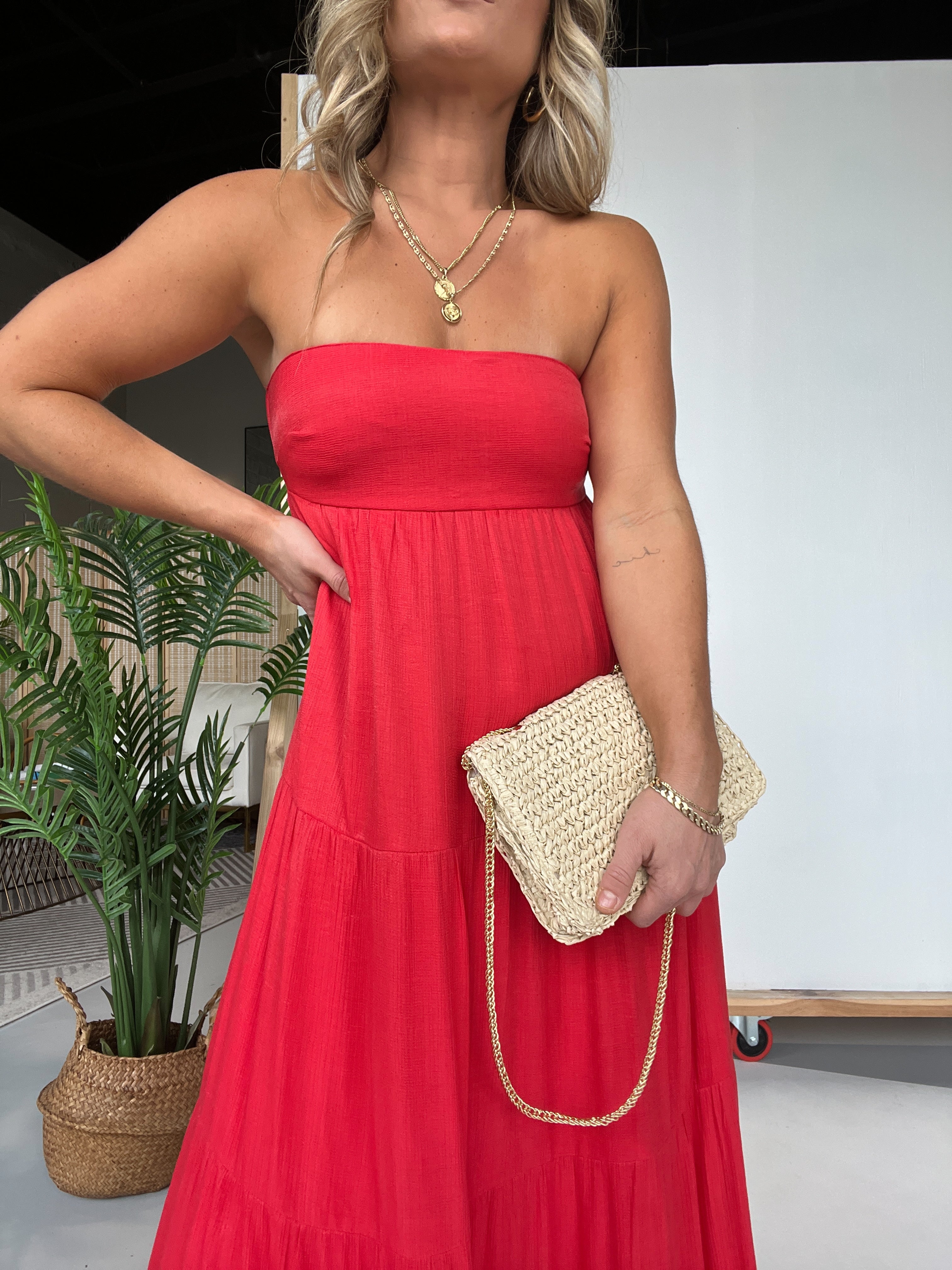 Ivory West Palm Straw Chain Clutch