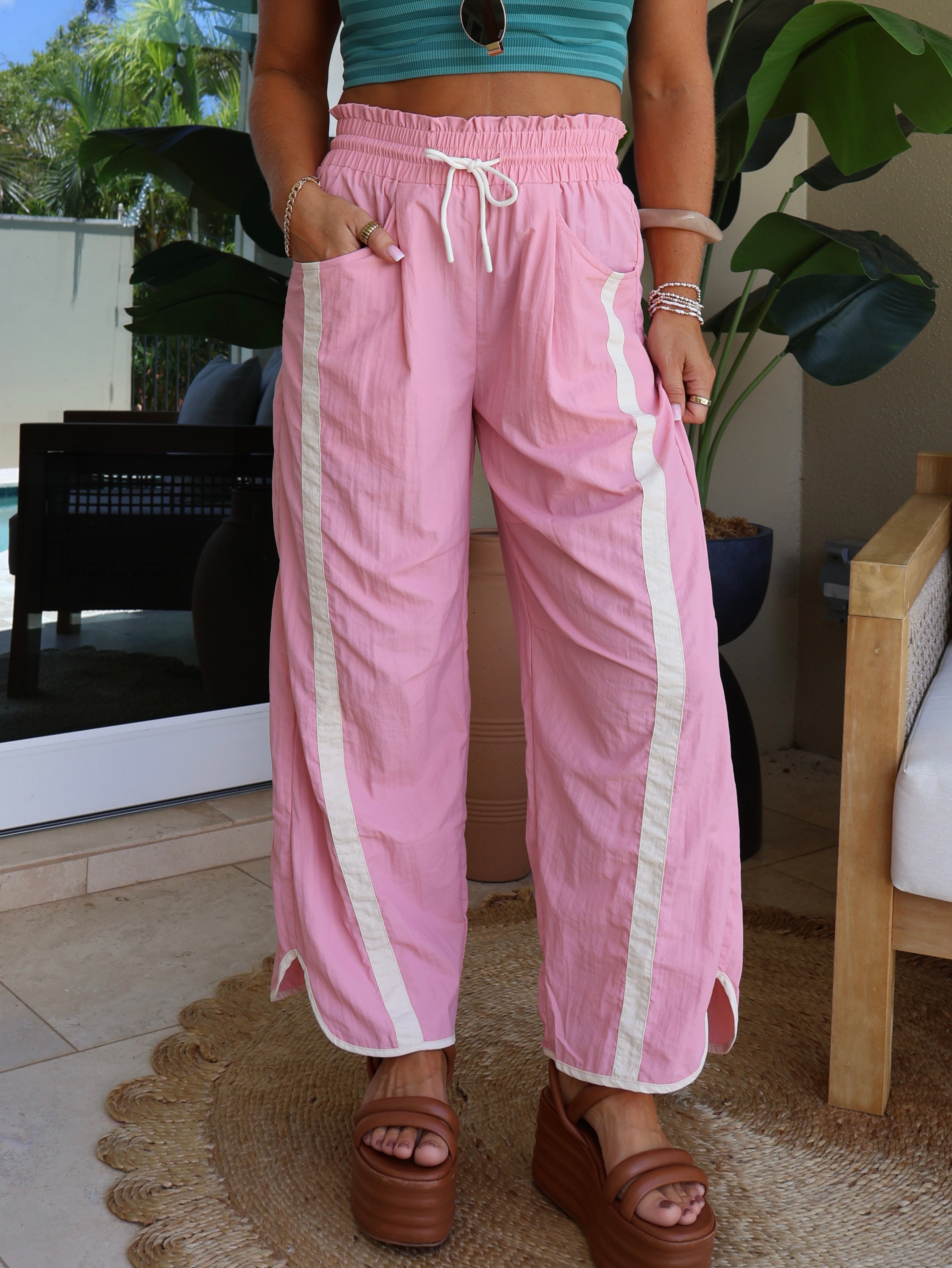 Jet Set Parachute Pants Cream/Pink