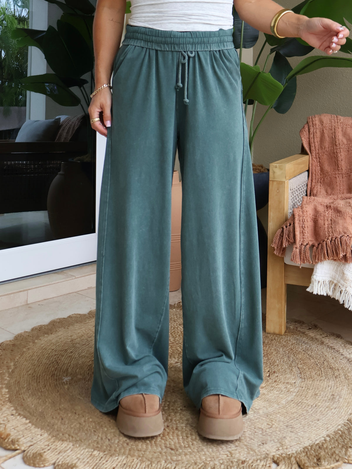 Easy Living Wide Leg Sweatpants Green