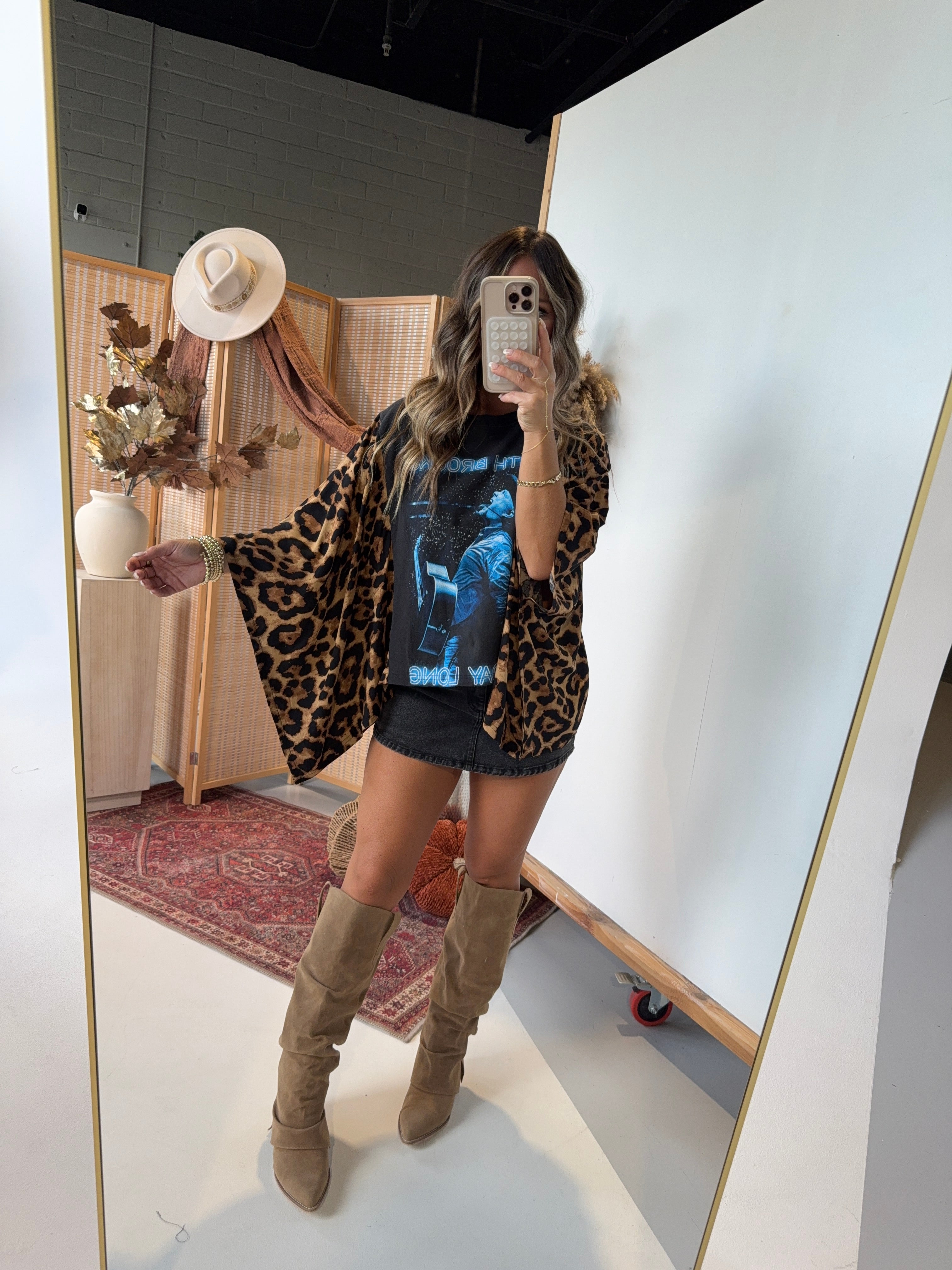 Garth Brooks Mix & Match Tee Black Cheetah