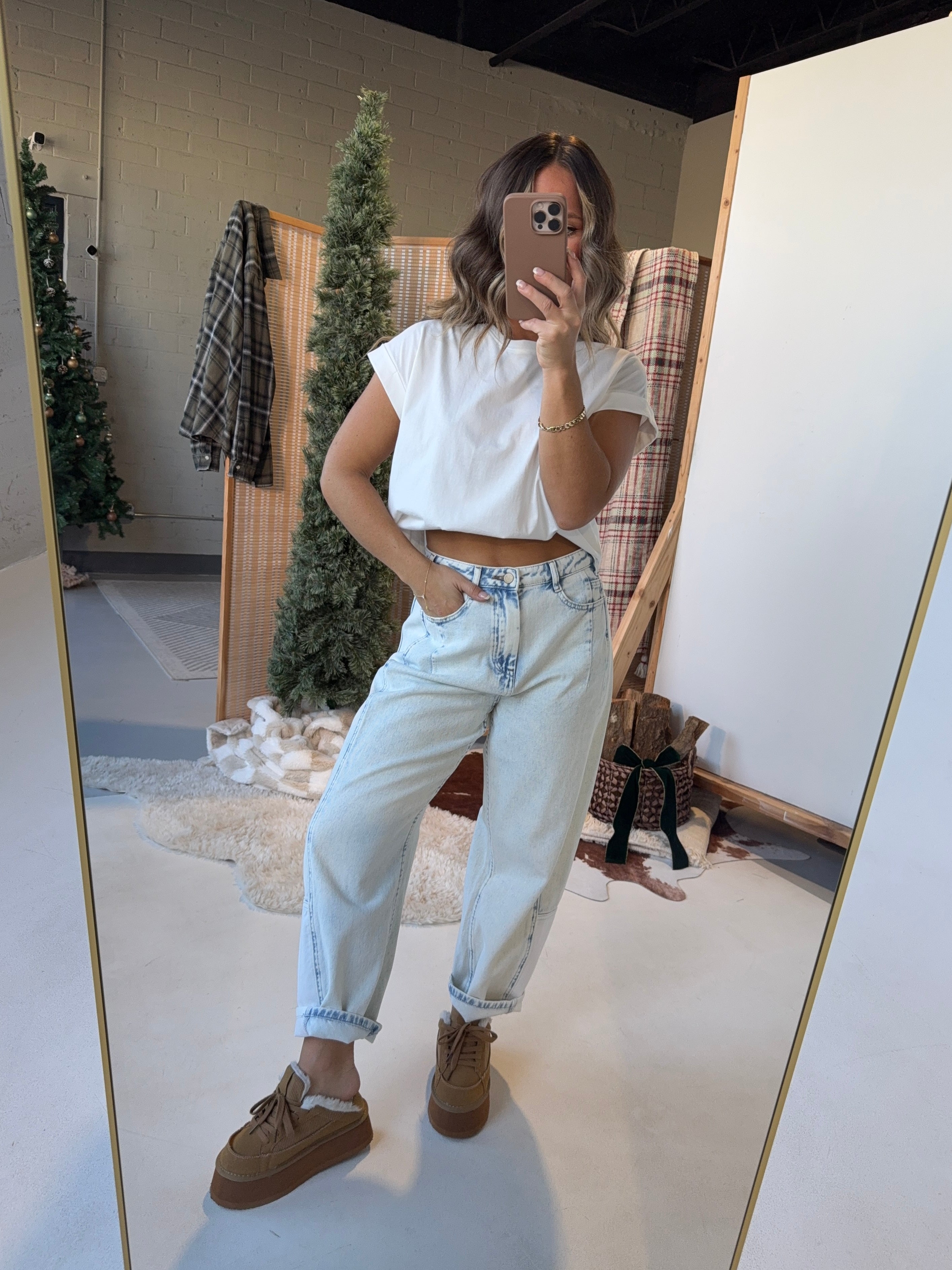 At the Lodge Barrel Jeans Light Blue