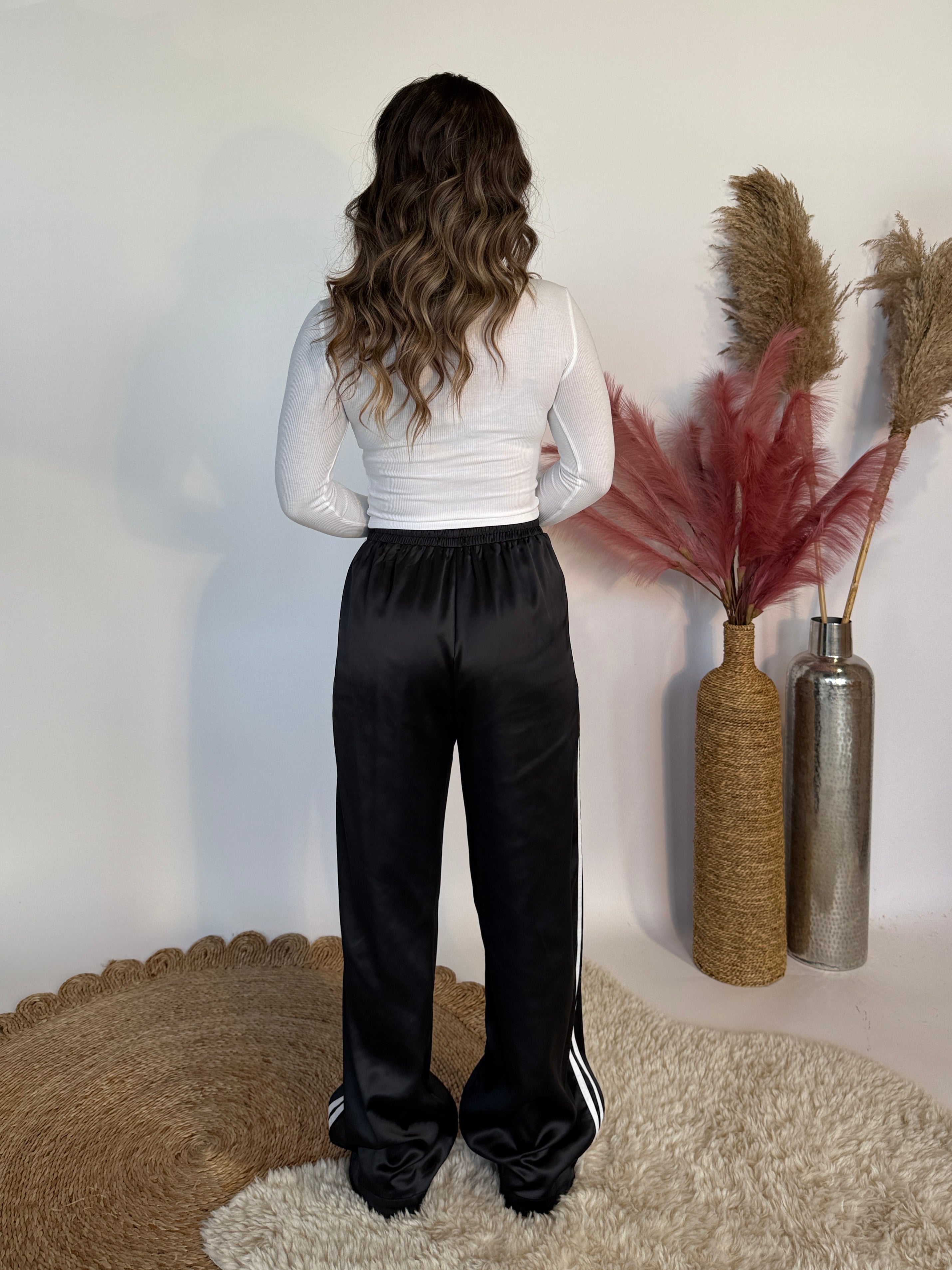 Feeling Lucky Satin Pants Black