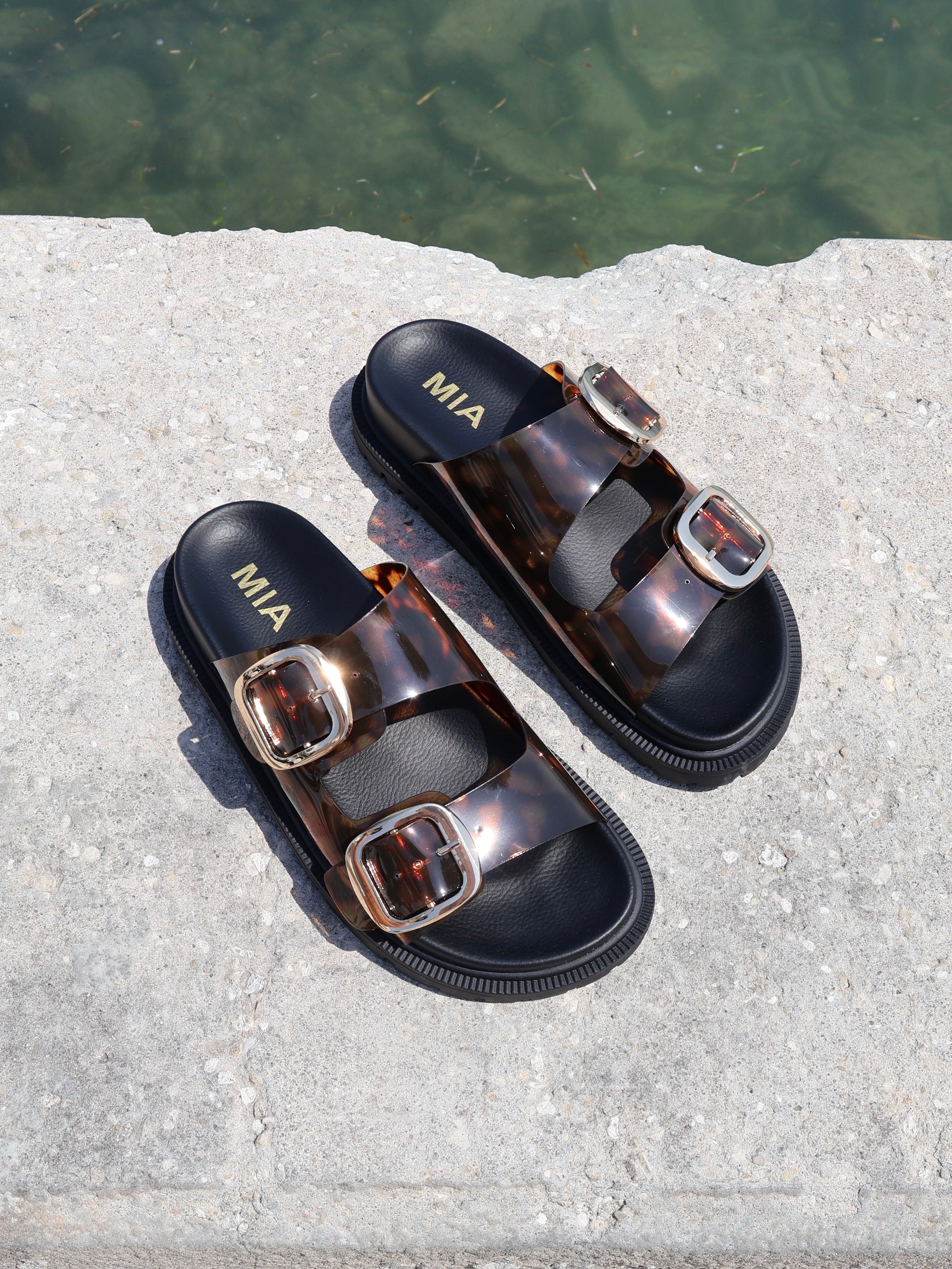 Gen Double Buckle Sandal Tortoise