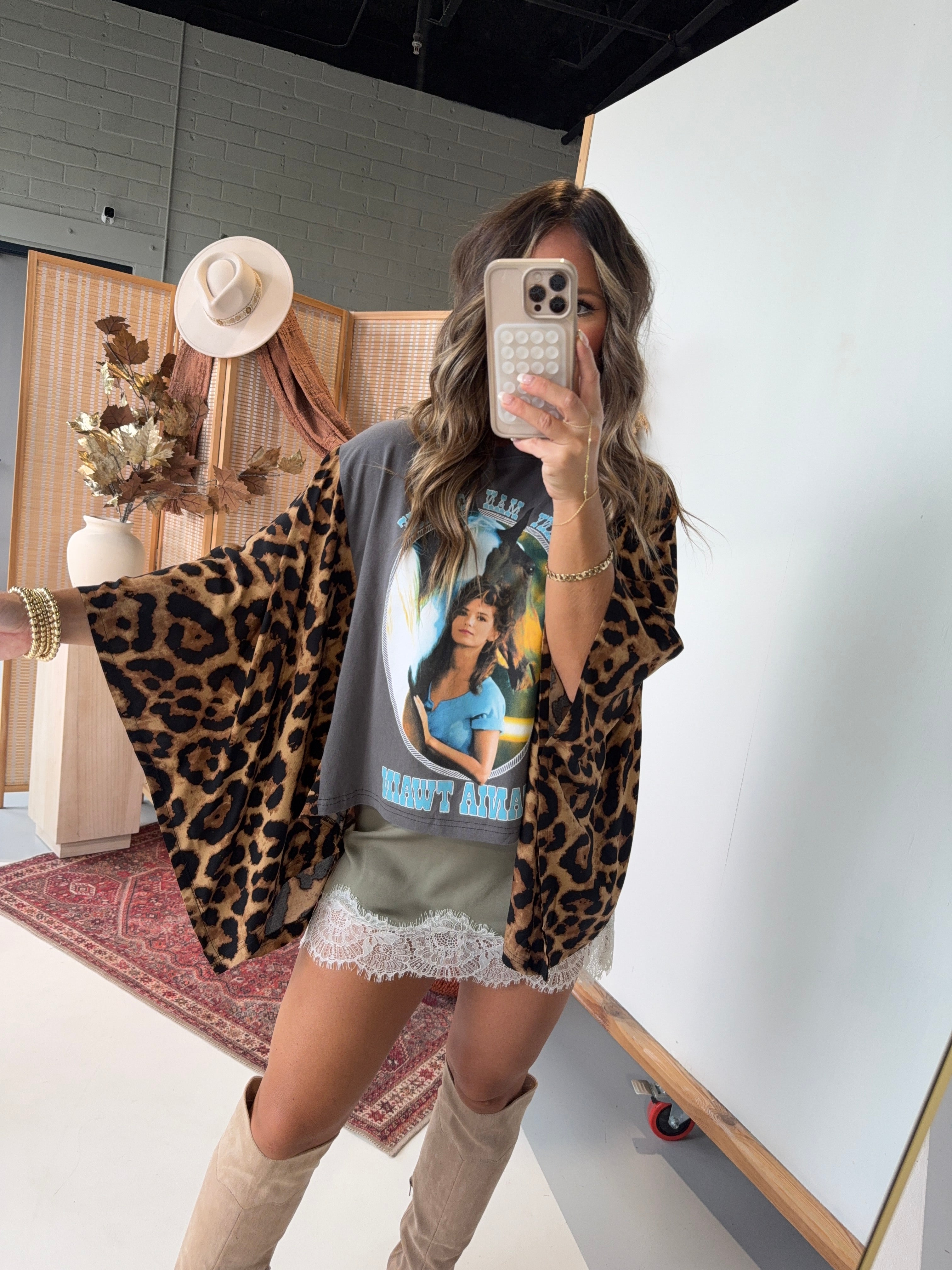 Shania Twain Mix & Match Tee Grey Cheetah