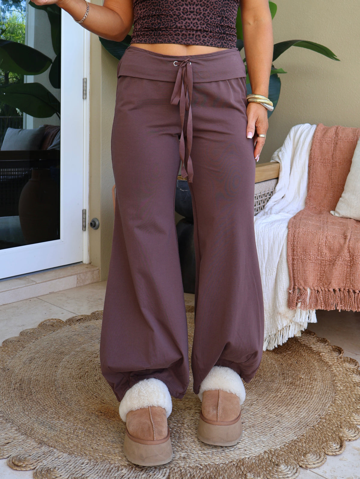 Maple Trail Bubble Hem Lounge Pants Brown