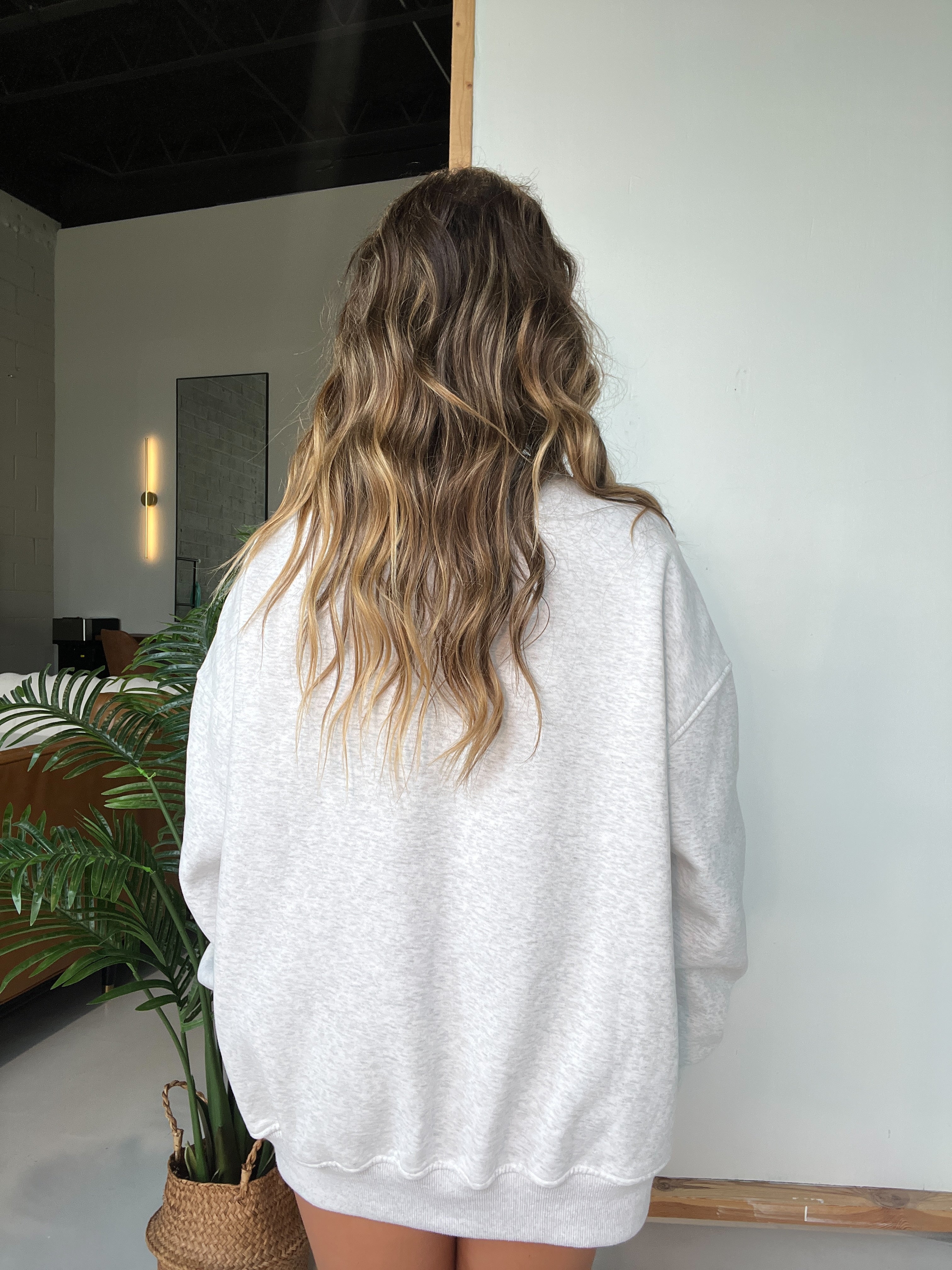 Sunkissed Oversized Crewneck Pearl Grey