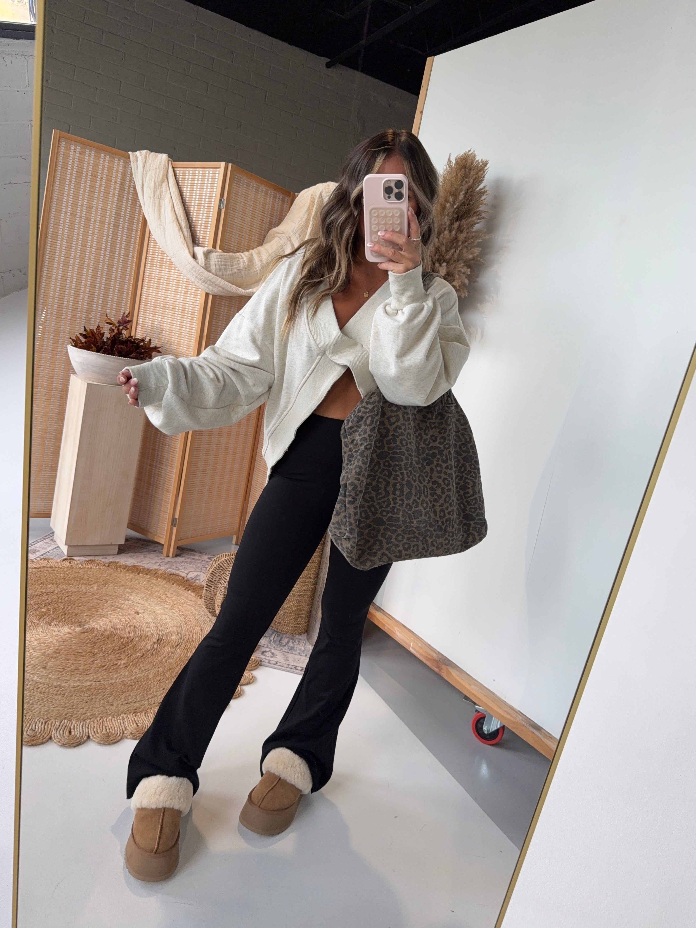 Sunday Lounge Raw Hem Flares Black
