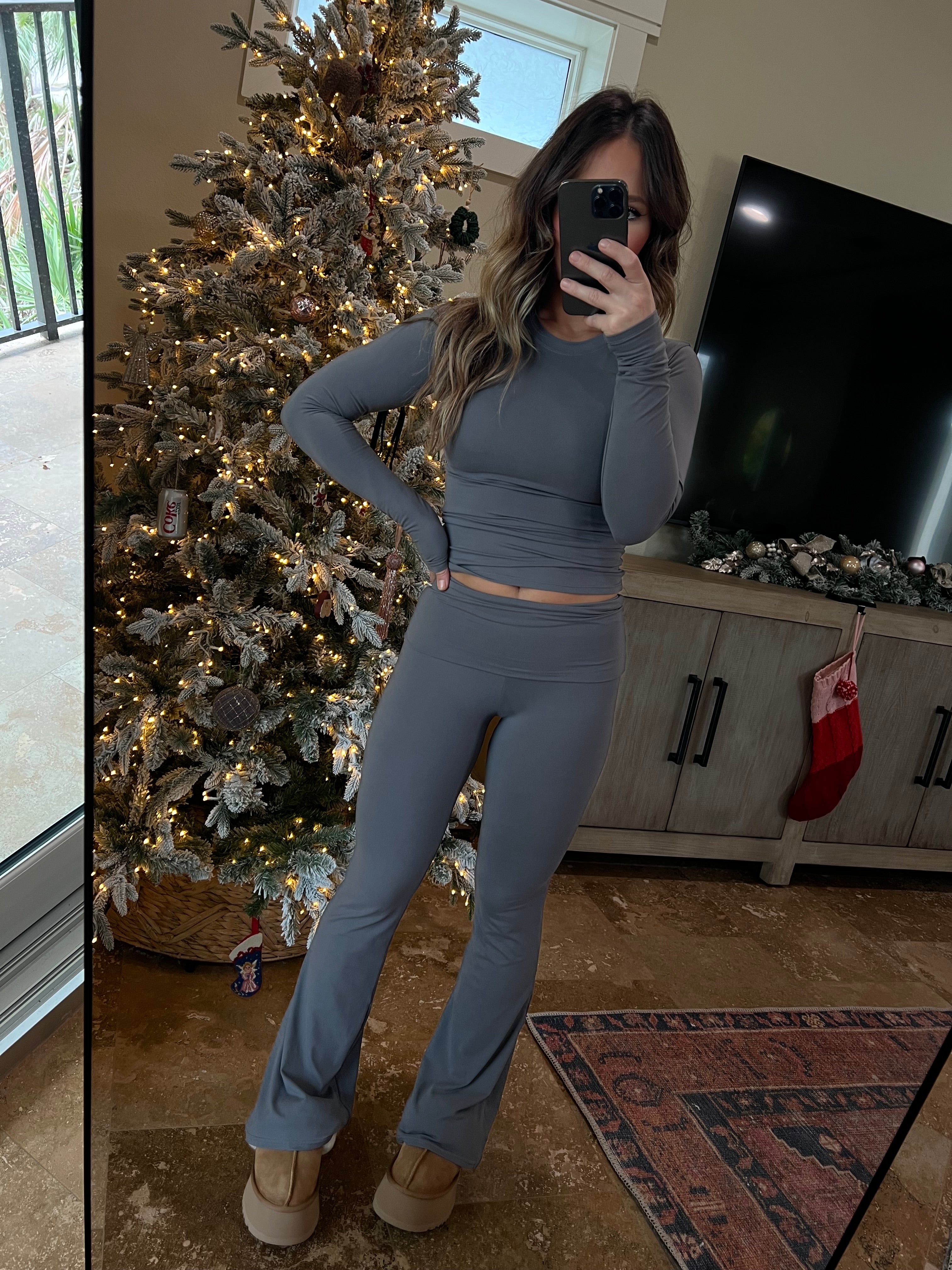 Early 2000’s Foldover Flares Charcoal