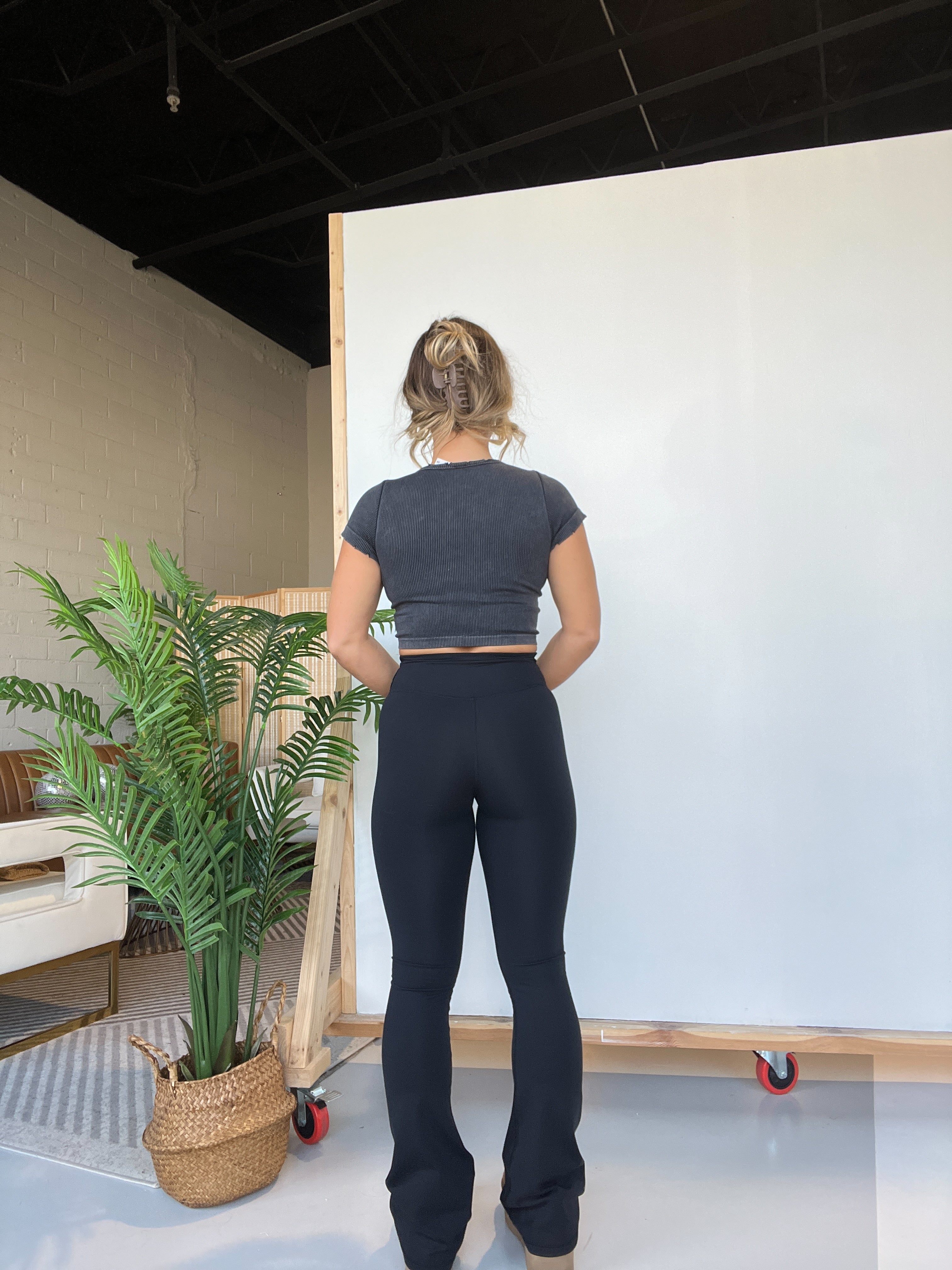 Fade Into Crossover Flares Black