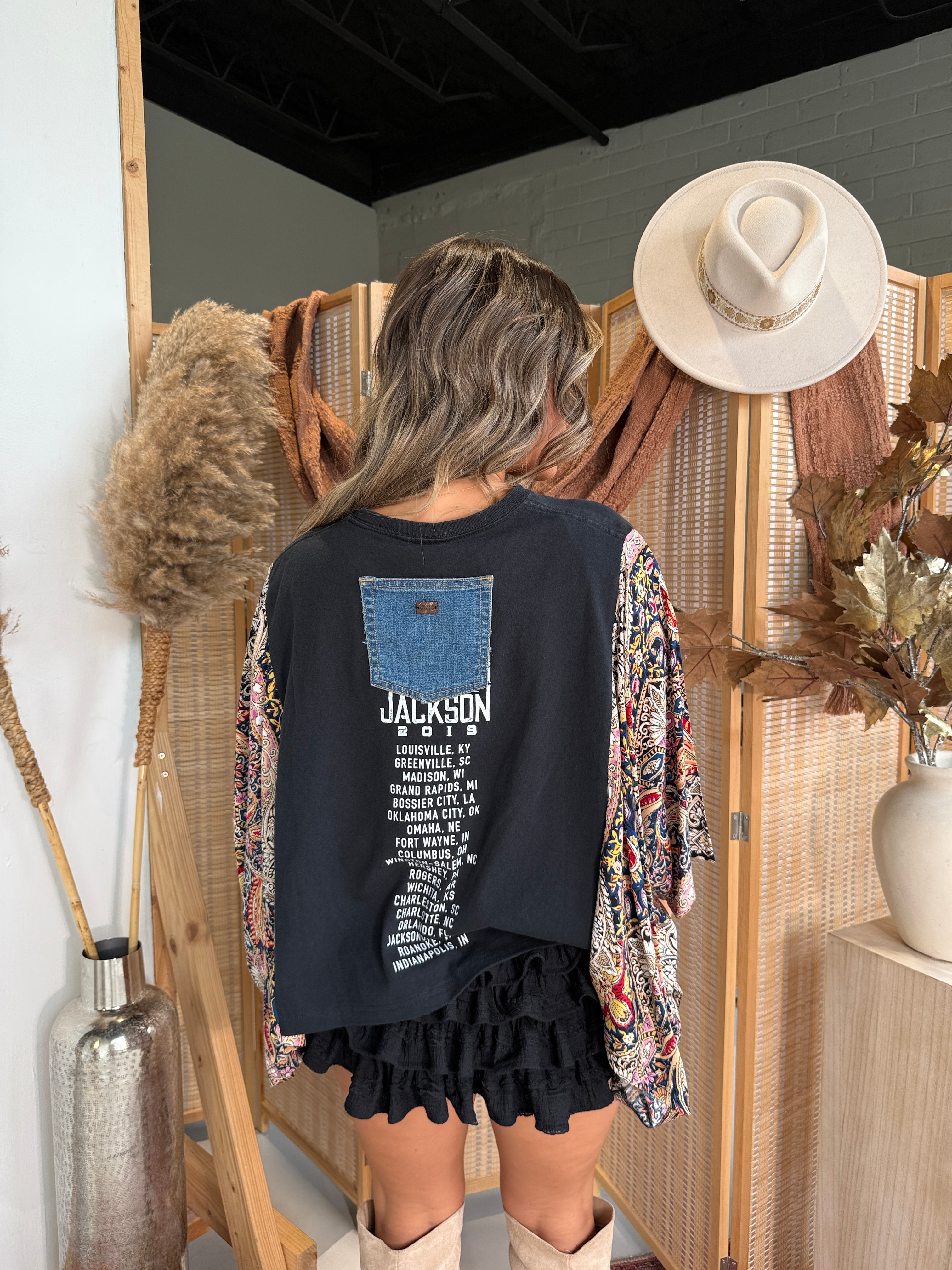 Alan Jackson Mix & Match Tee Black Floral