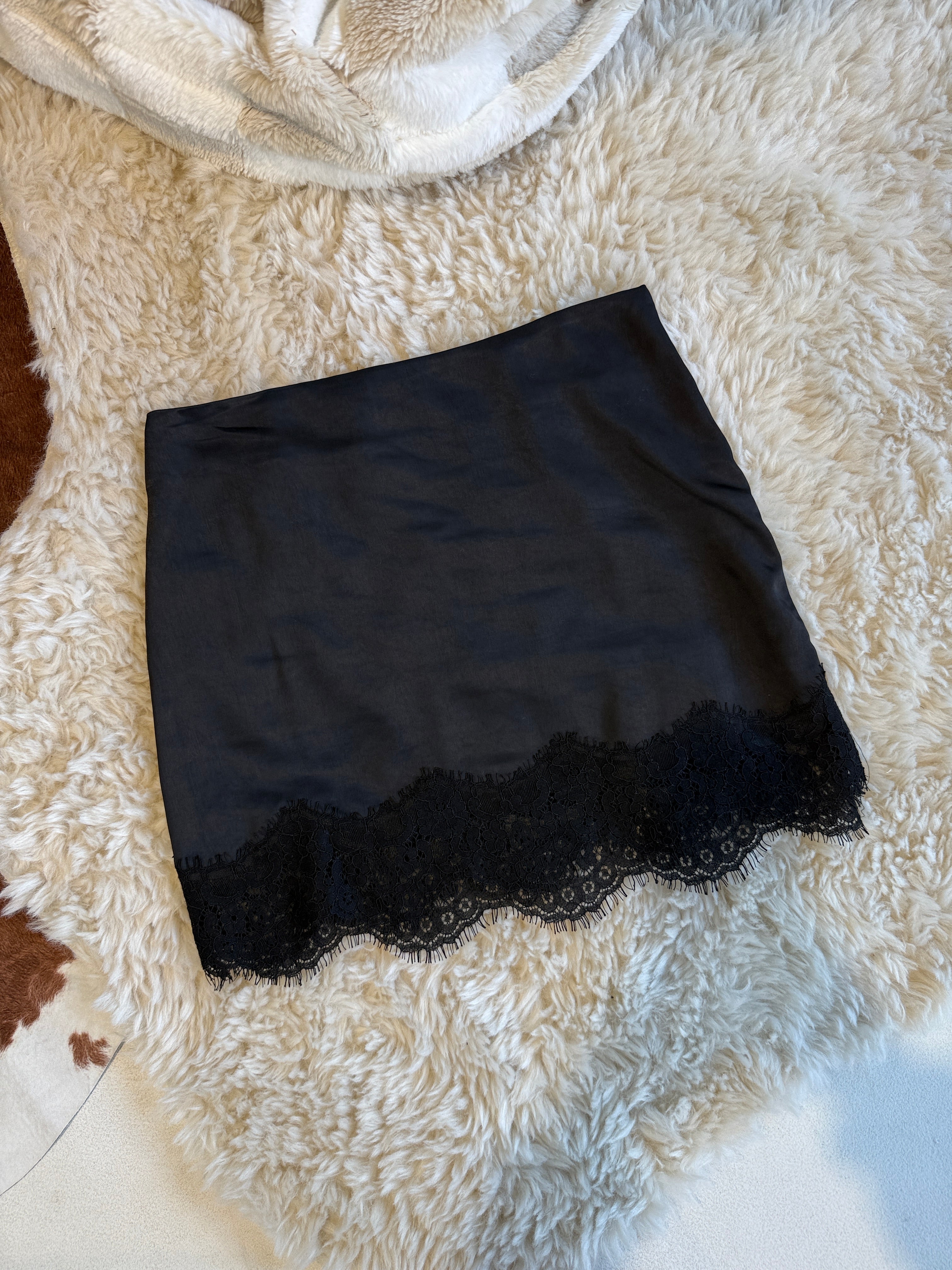 Snowy Nights Satin Mini Skirt Black