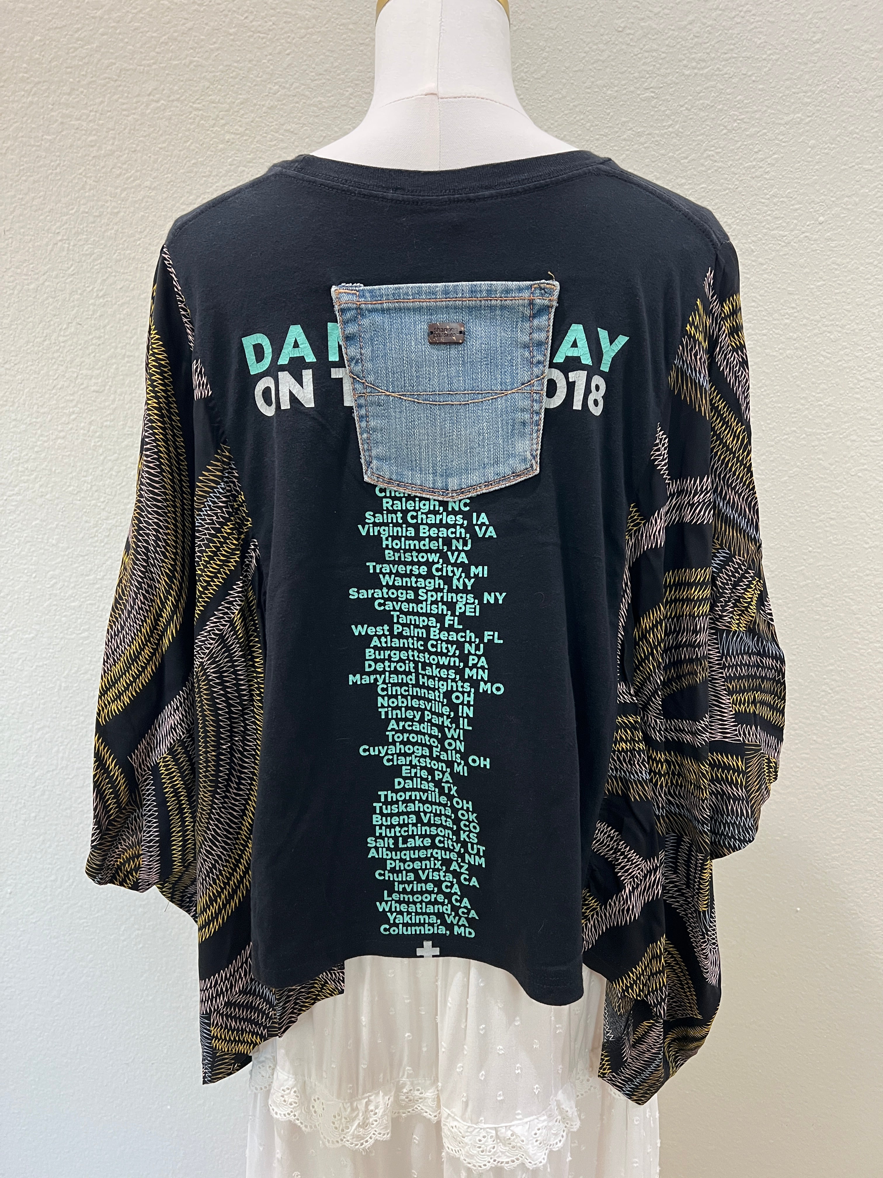 Dan & Shay Mix & Match Tee Black Multi