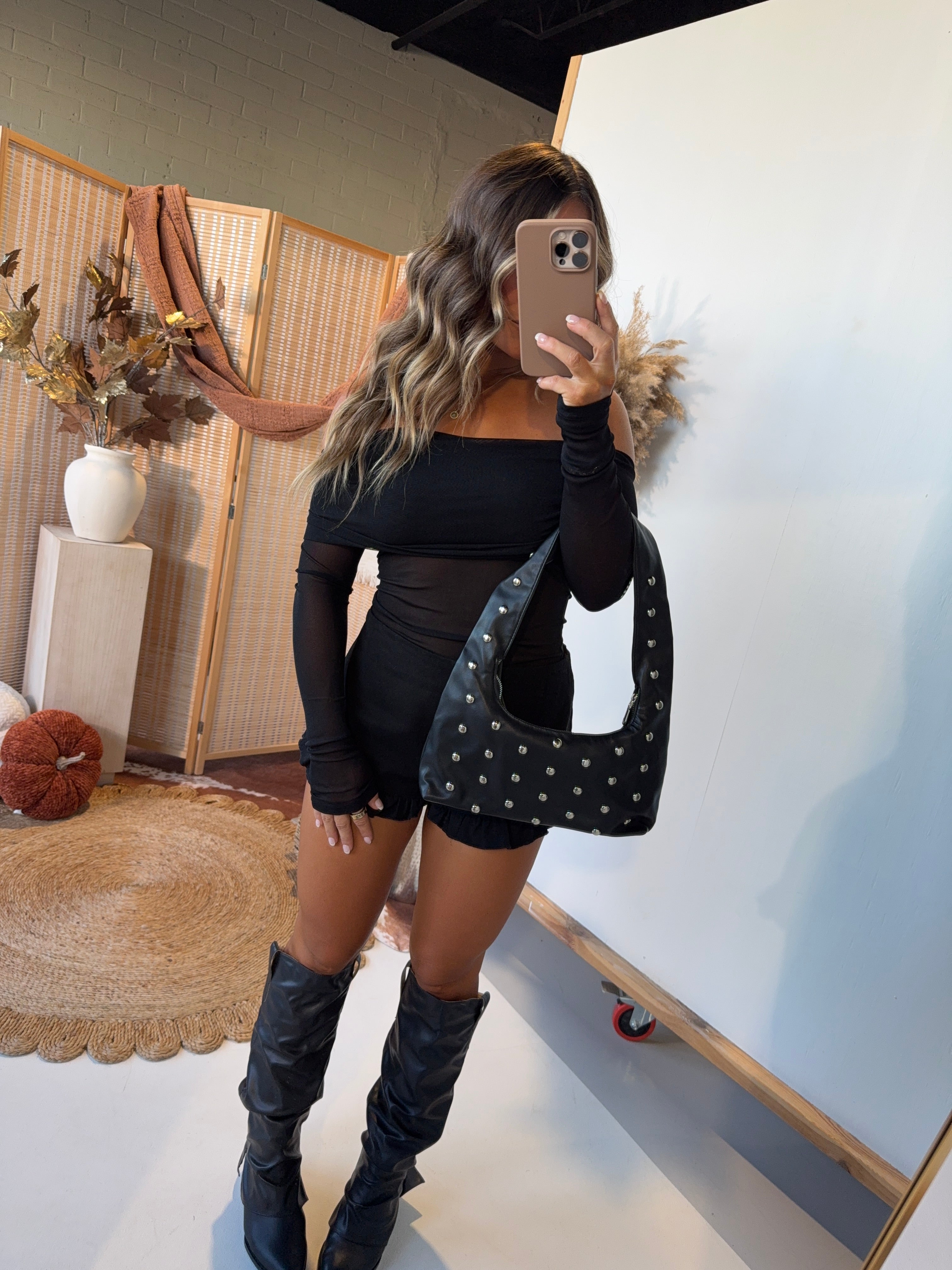 Fawn Leaf Off the Shoulder Top Black