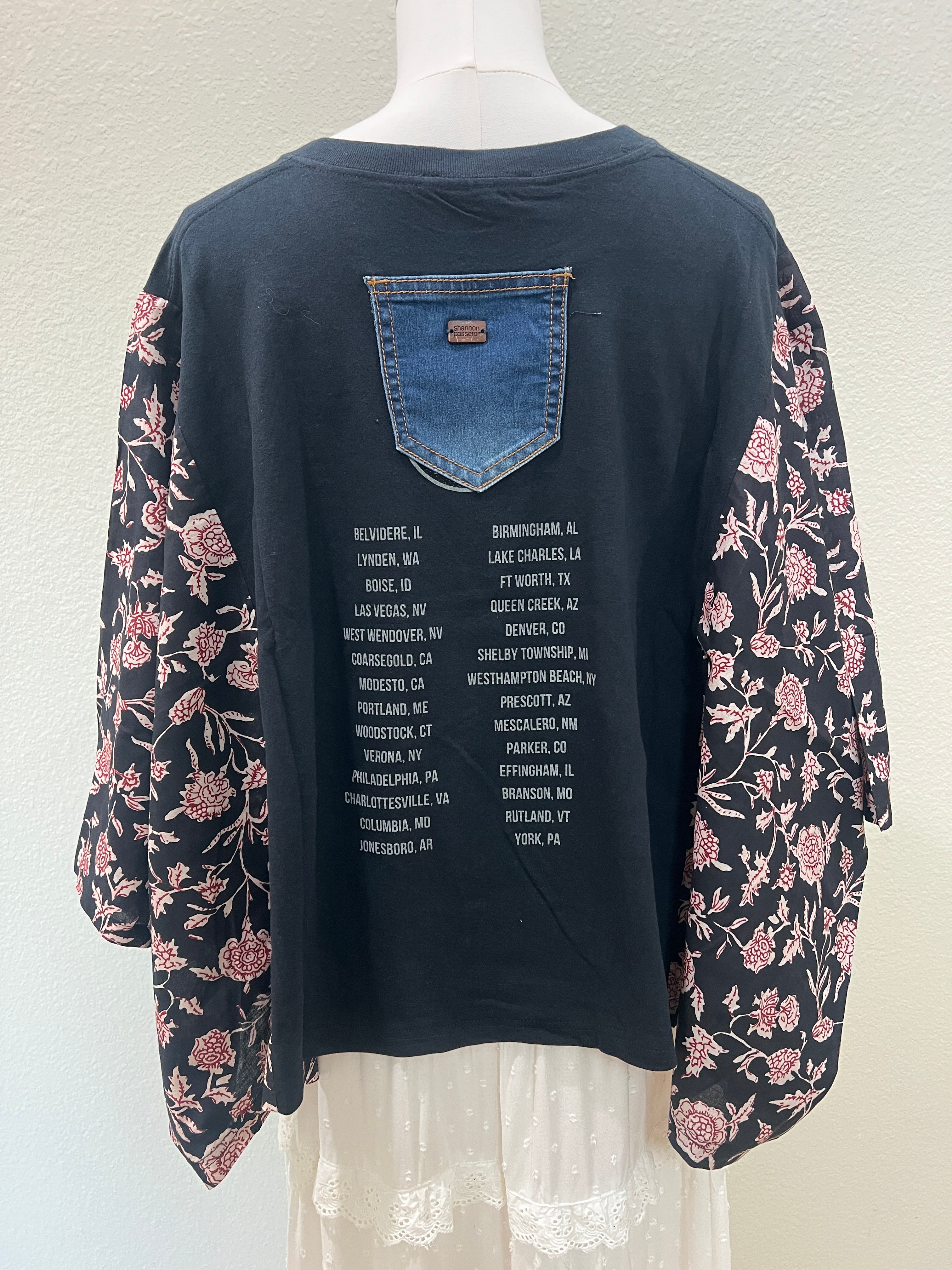 Scotty McCreery Mix & Match Tee Black Floral