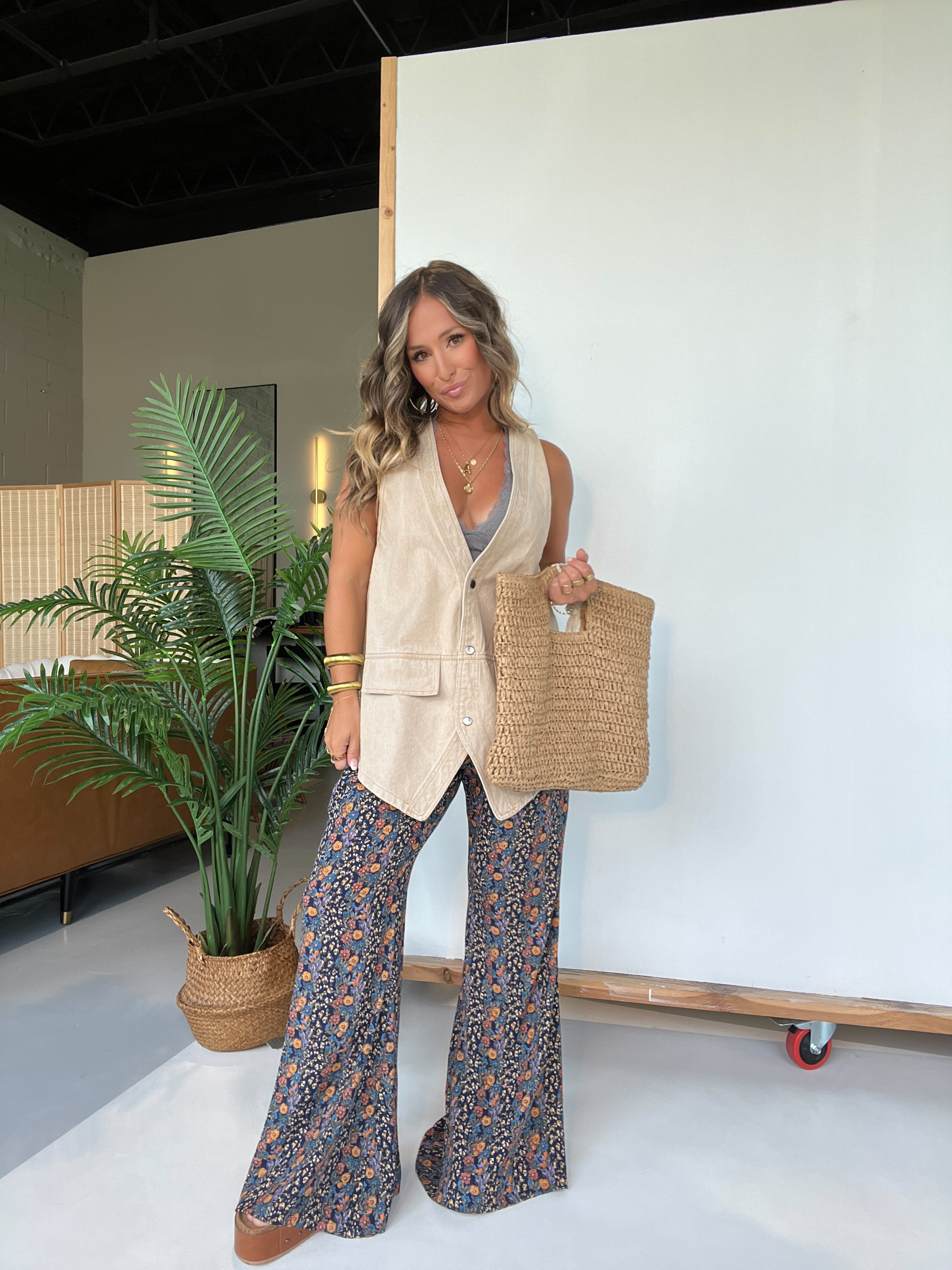 Dark Cove Floral Pants Navy