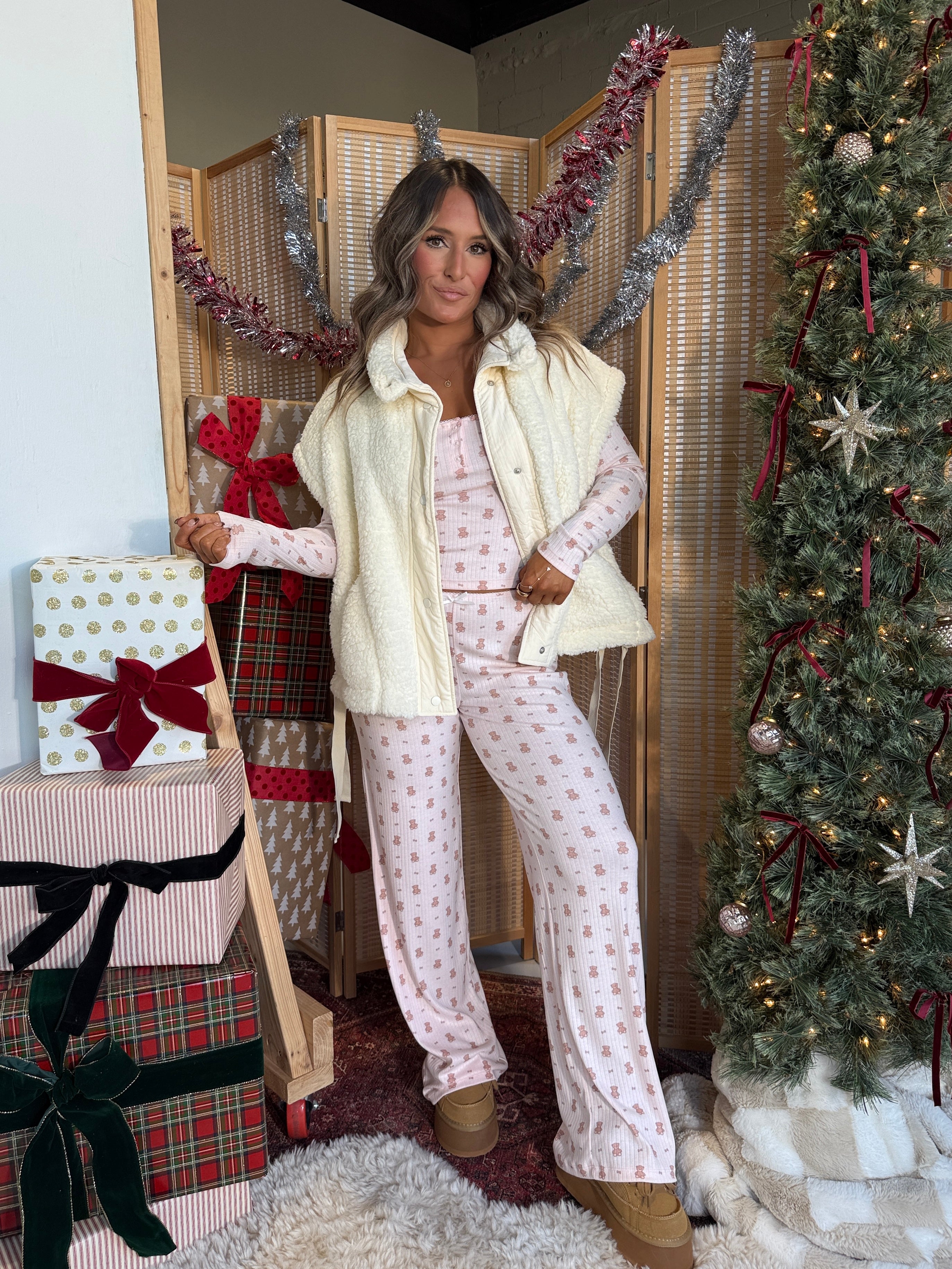 Teddy Bear Kisses Pajama Pants Pink