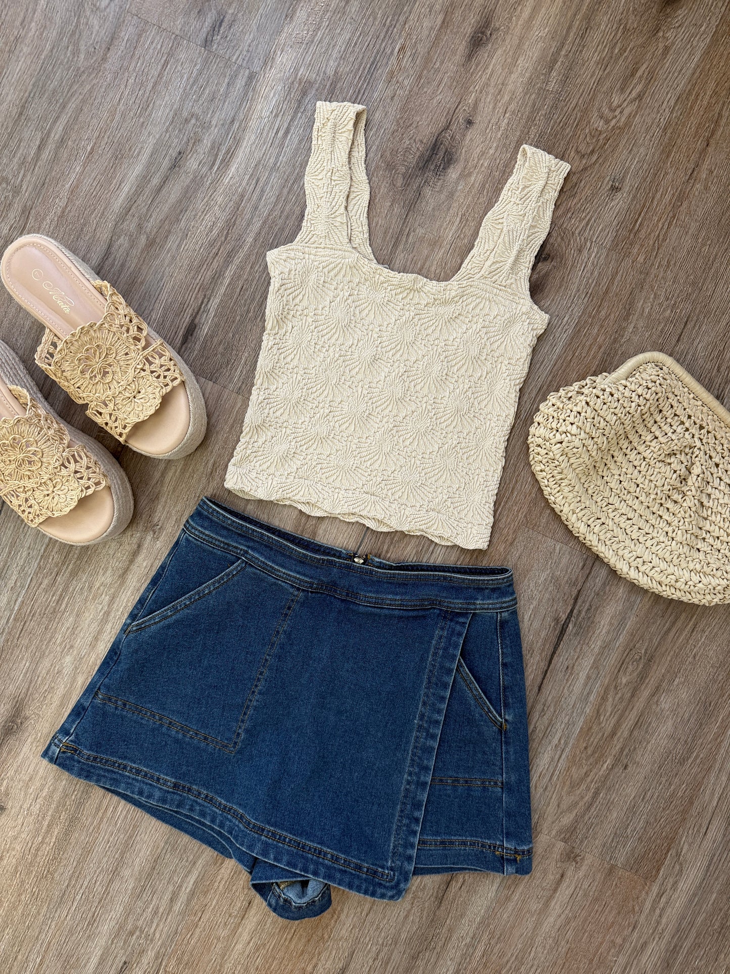 Serene Embossed Tank Cream