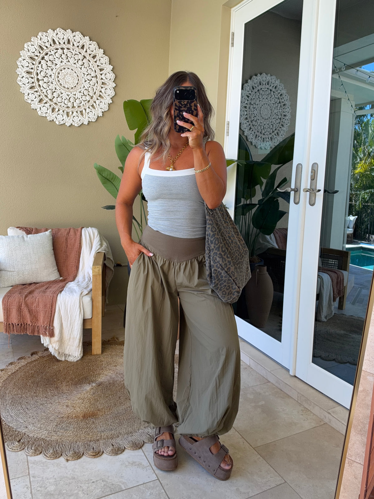 Romi Parachute Joggers Olive