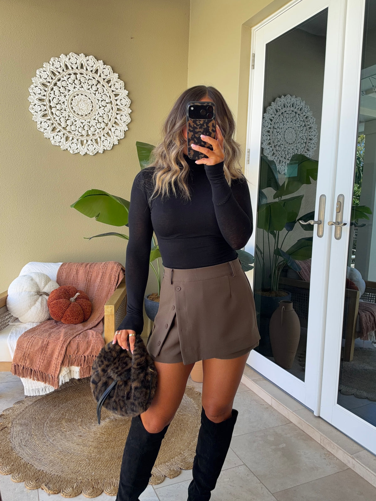 Fall Essential Turtleneck Black
