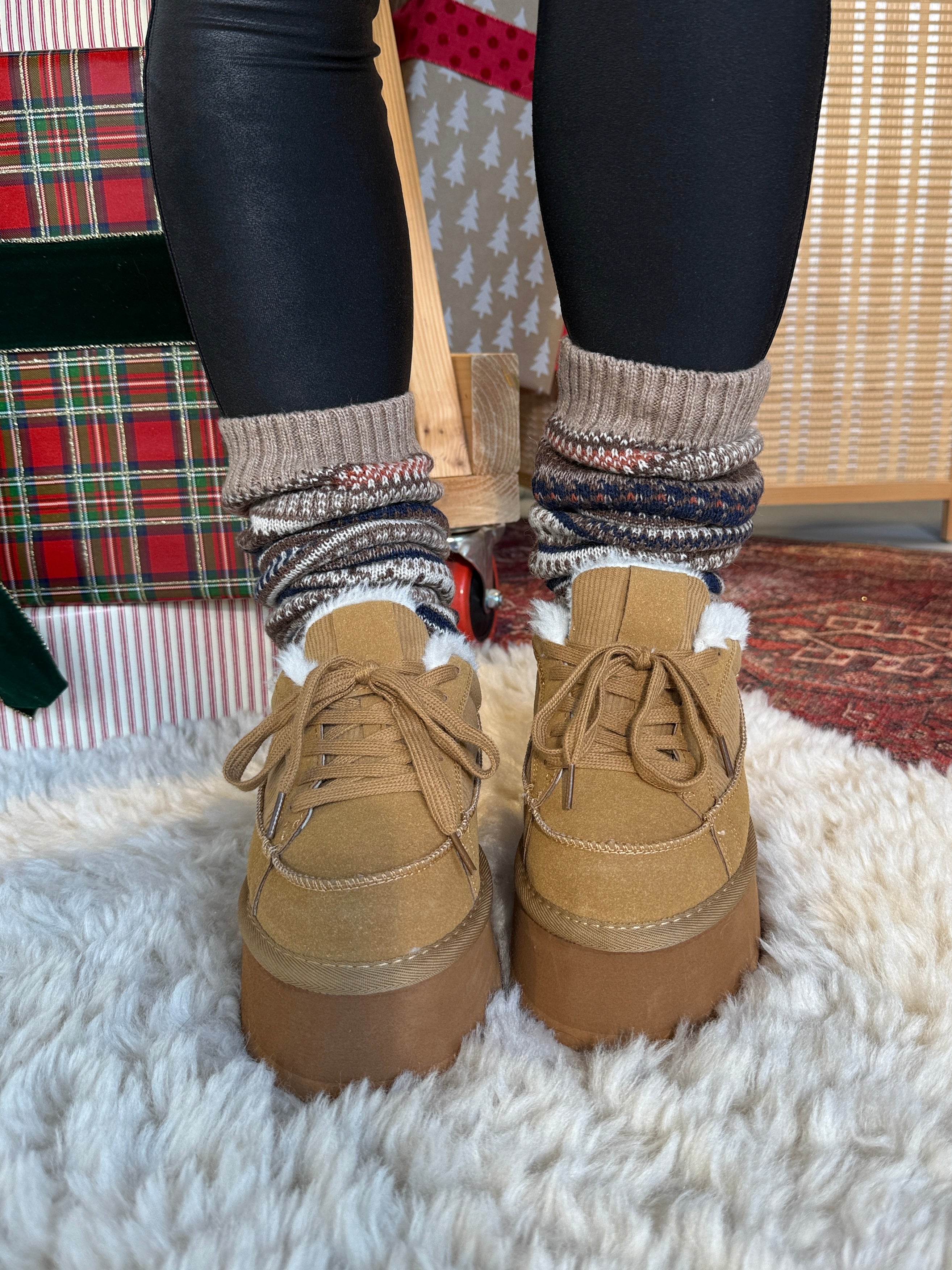 Short Fairisle Leg Warmers Taupe