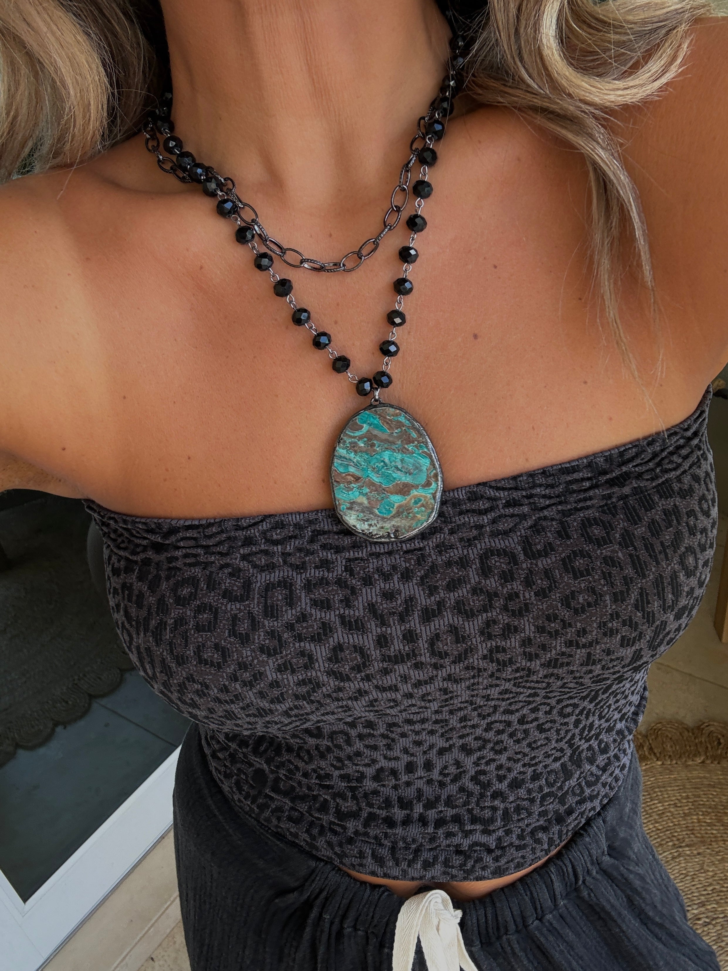 Alchemy Stone Necklace Teal/Smoke