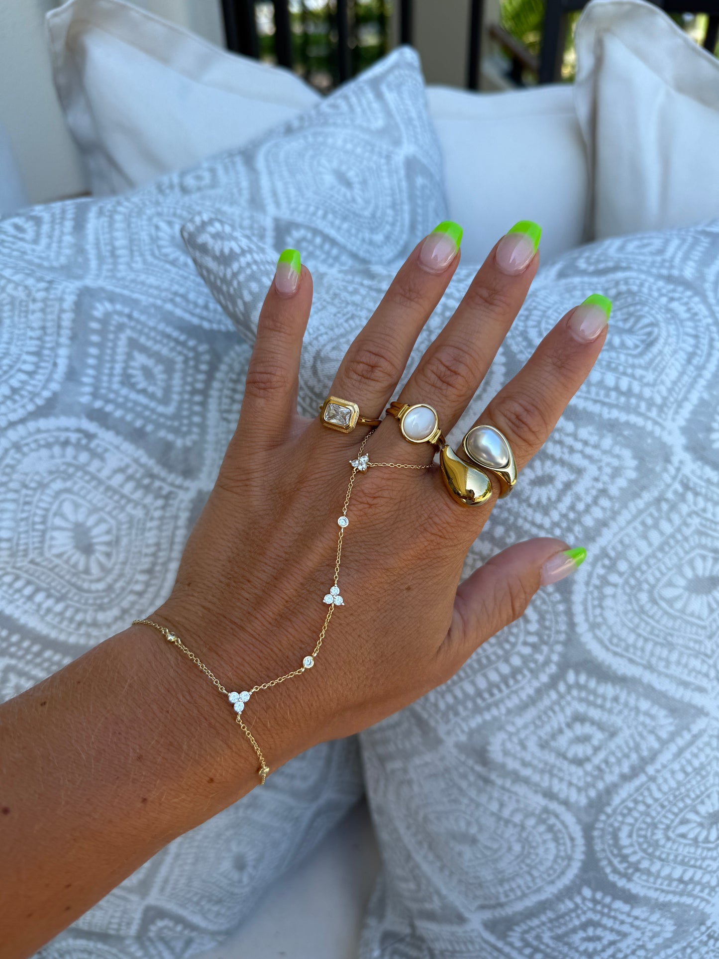 Lee Pearl Ring Gold