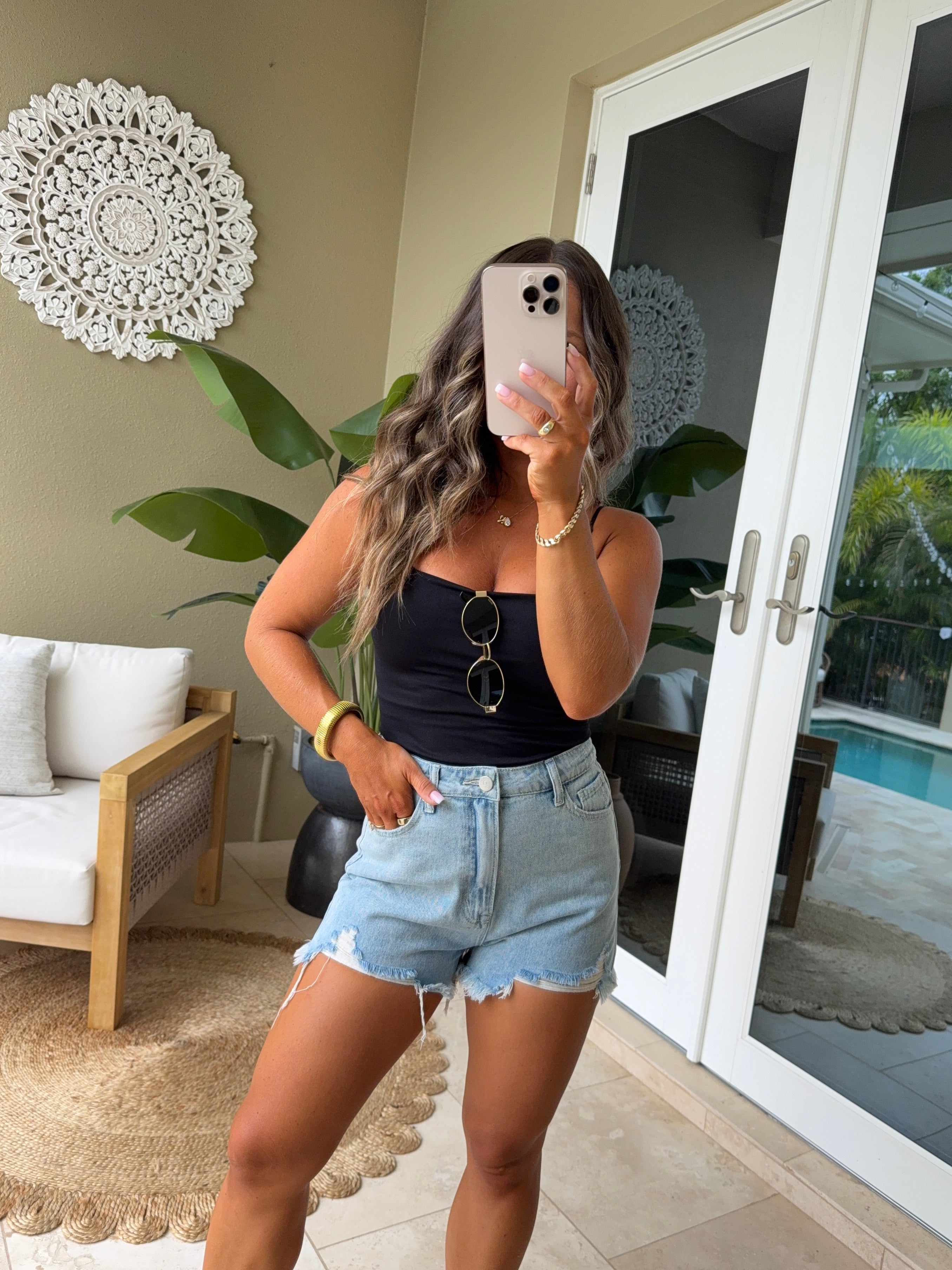 It Girl Denim Short Light Wash
