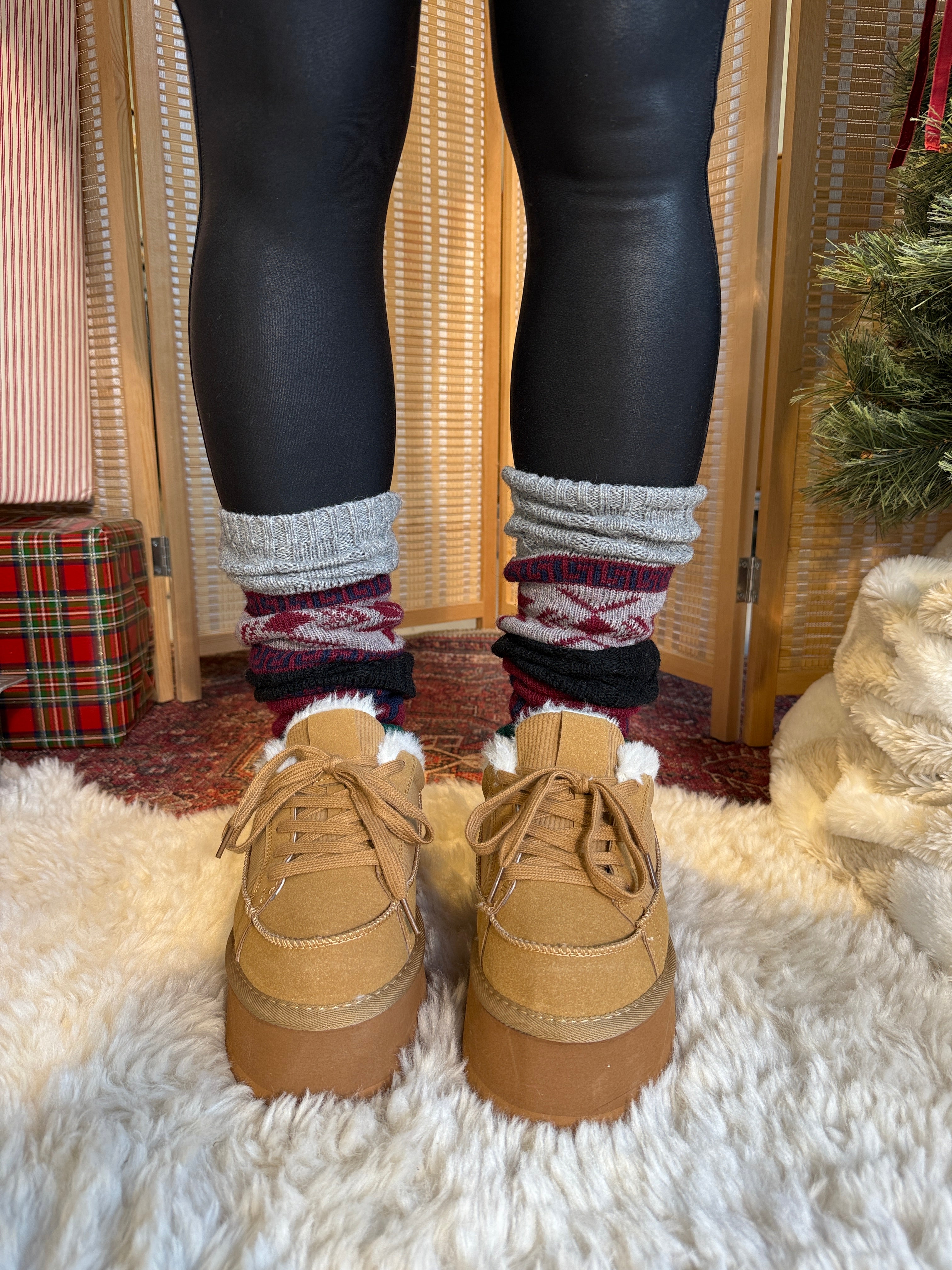 Nordic Snowflake Leg Warmers Hunter