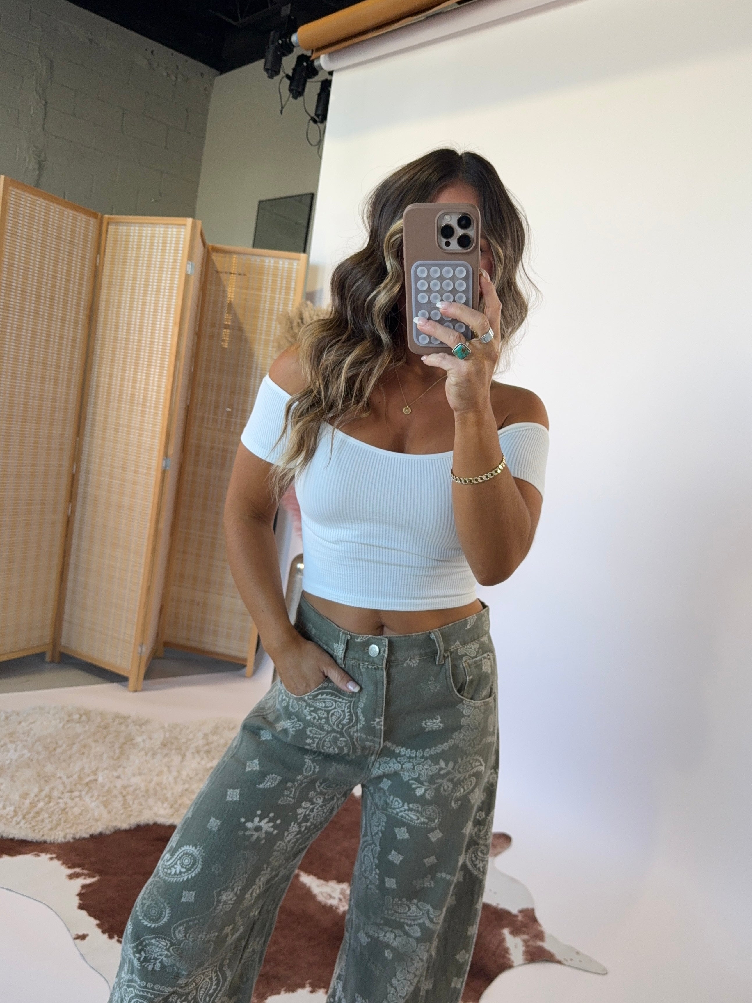 Off the Shoulder Basic Top White