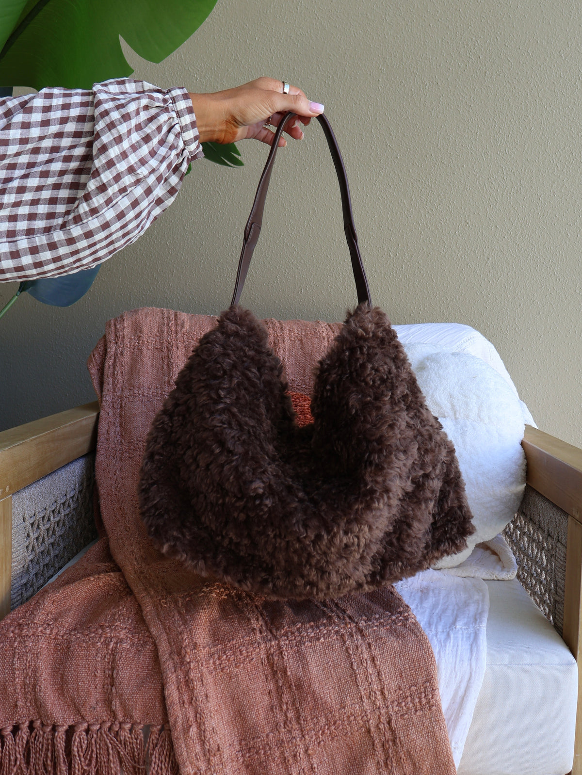 Coco Sherpa Shoulder Bag Chocolate