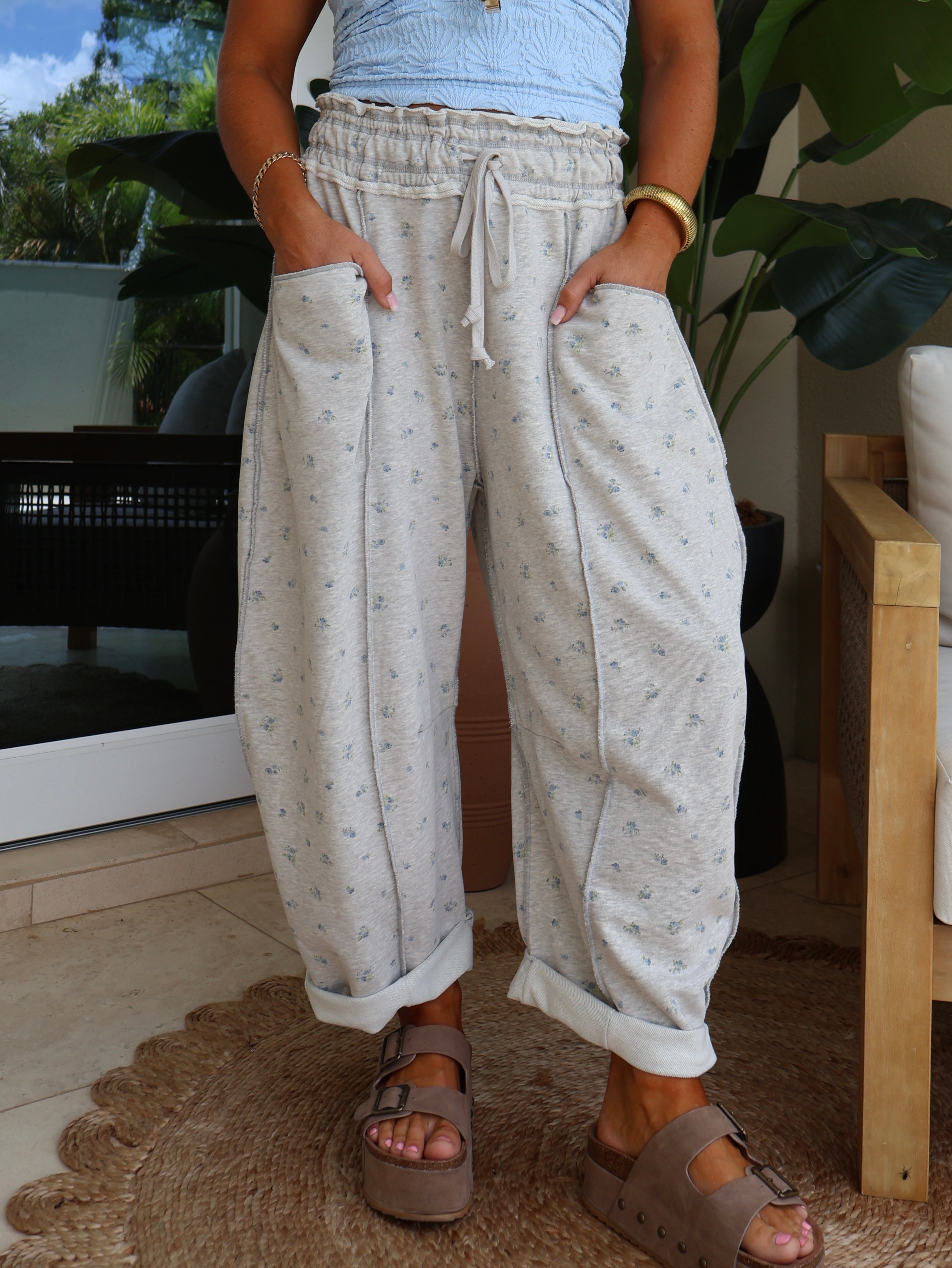 Long Weekend Barrel Sweatpants Grey