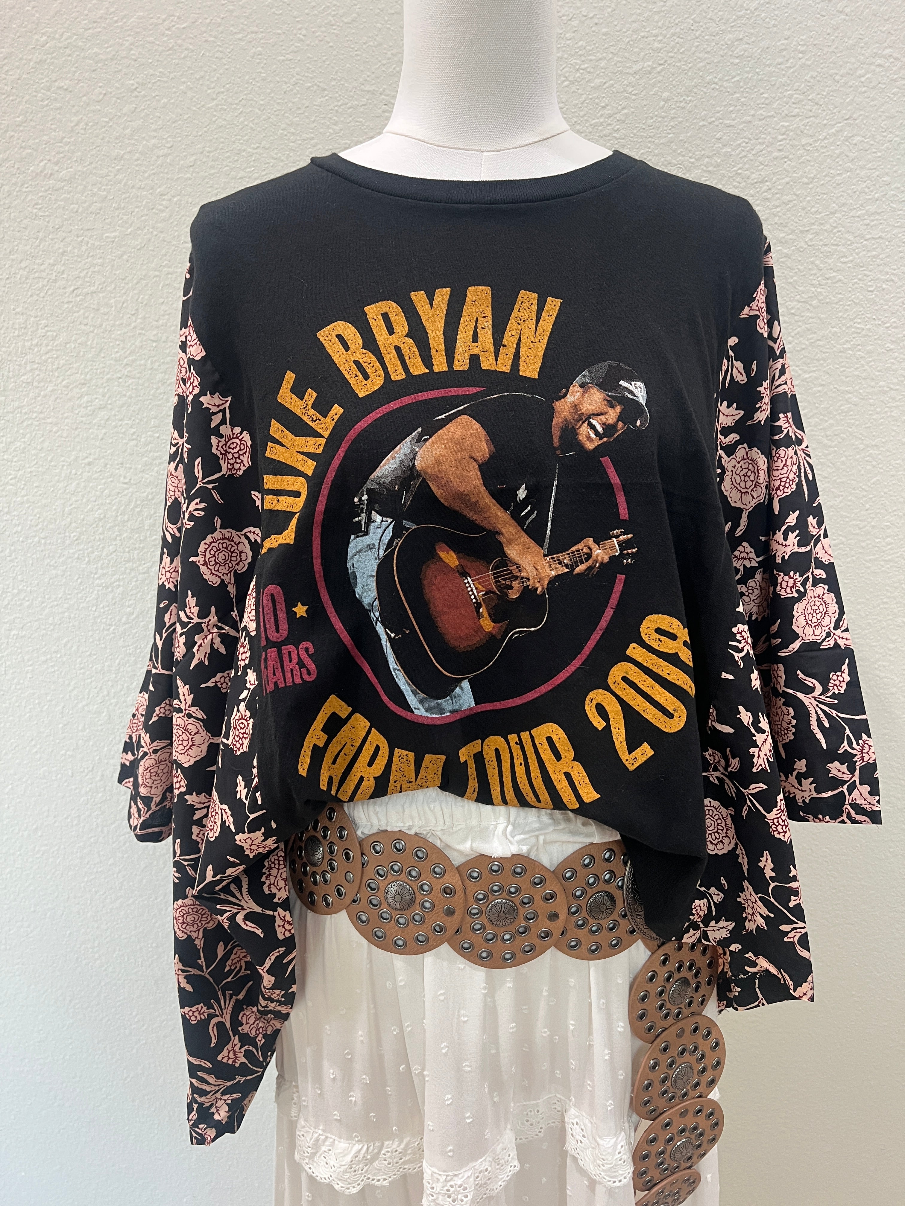Luke Bryan Mix & Match Tee Black Floral