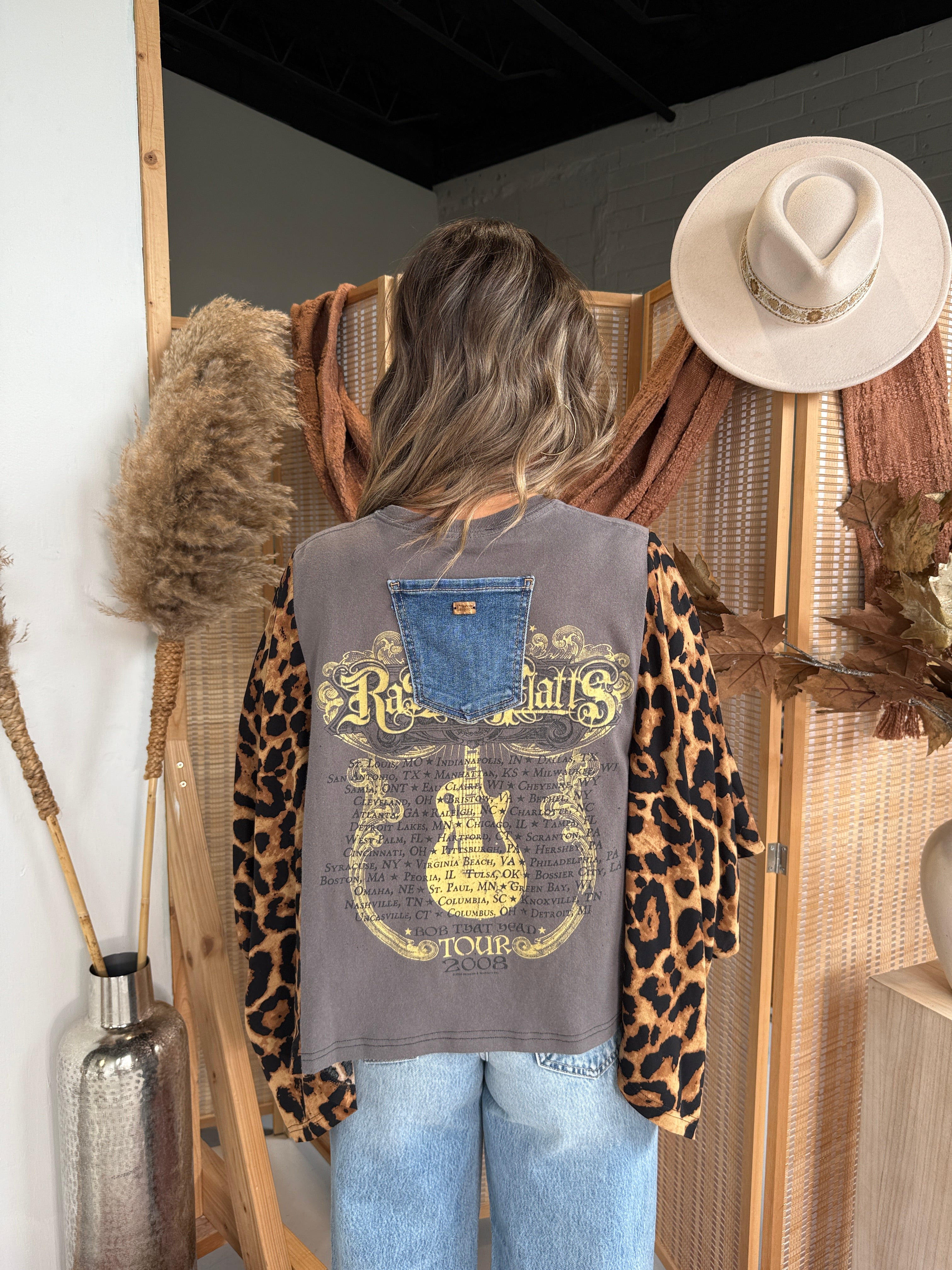 Rascal Flatts Mix & Match Tee Grey Cheetah