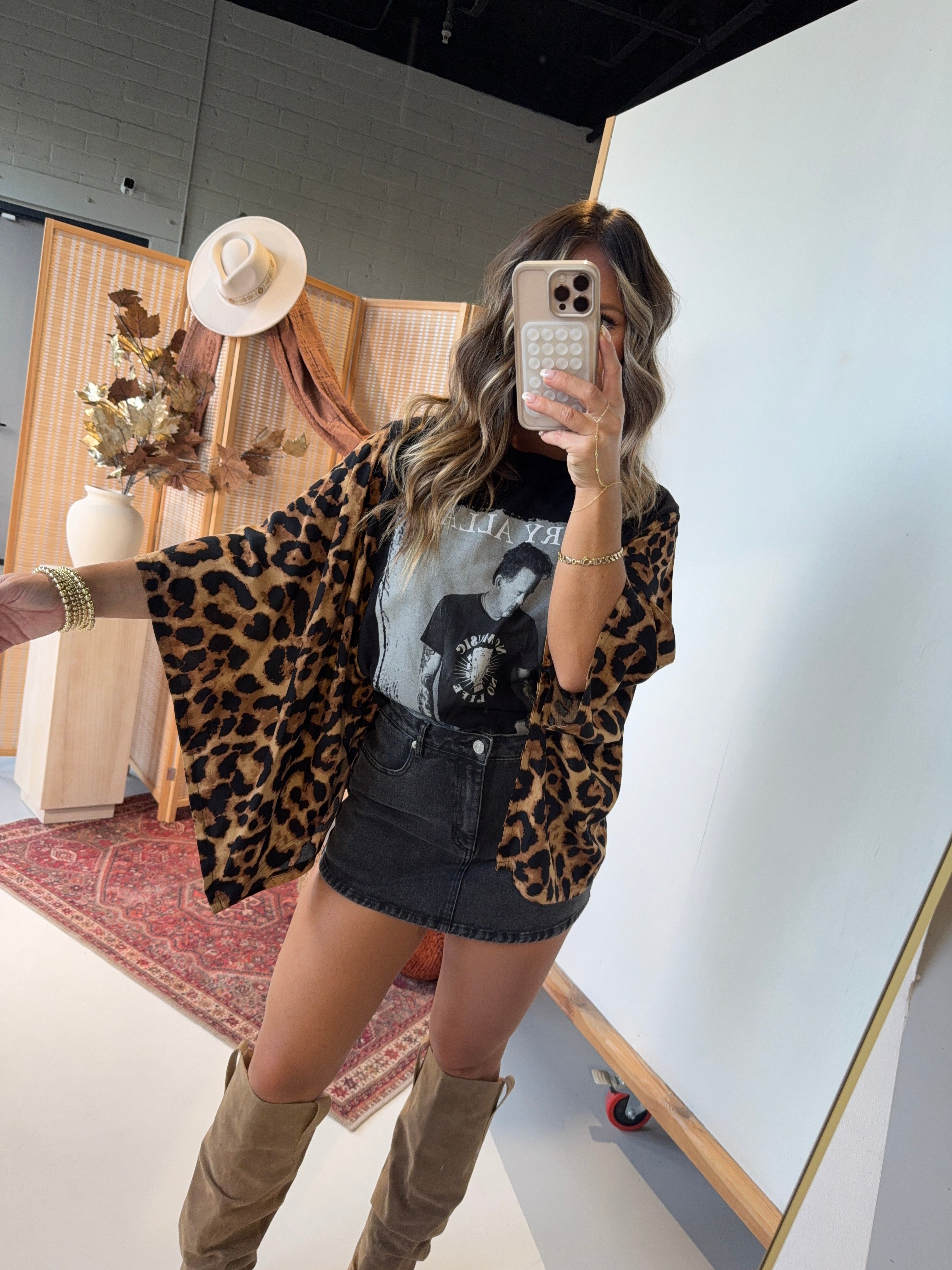 Gary Allan Mix & Match Tee Black Cheetah