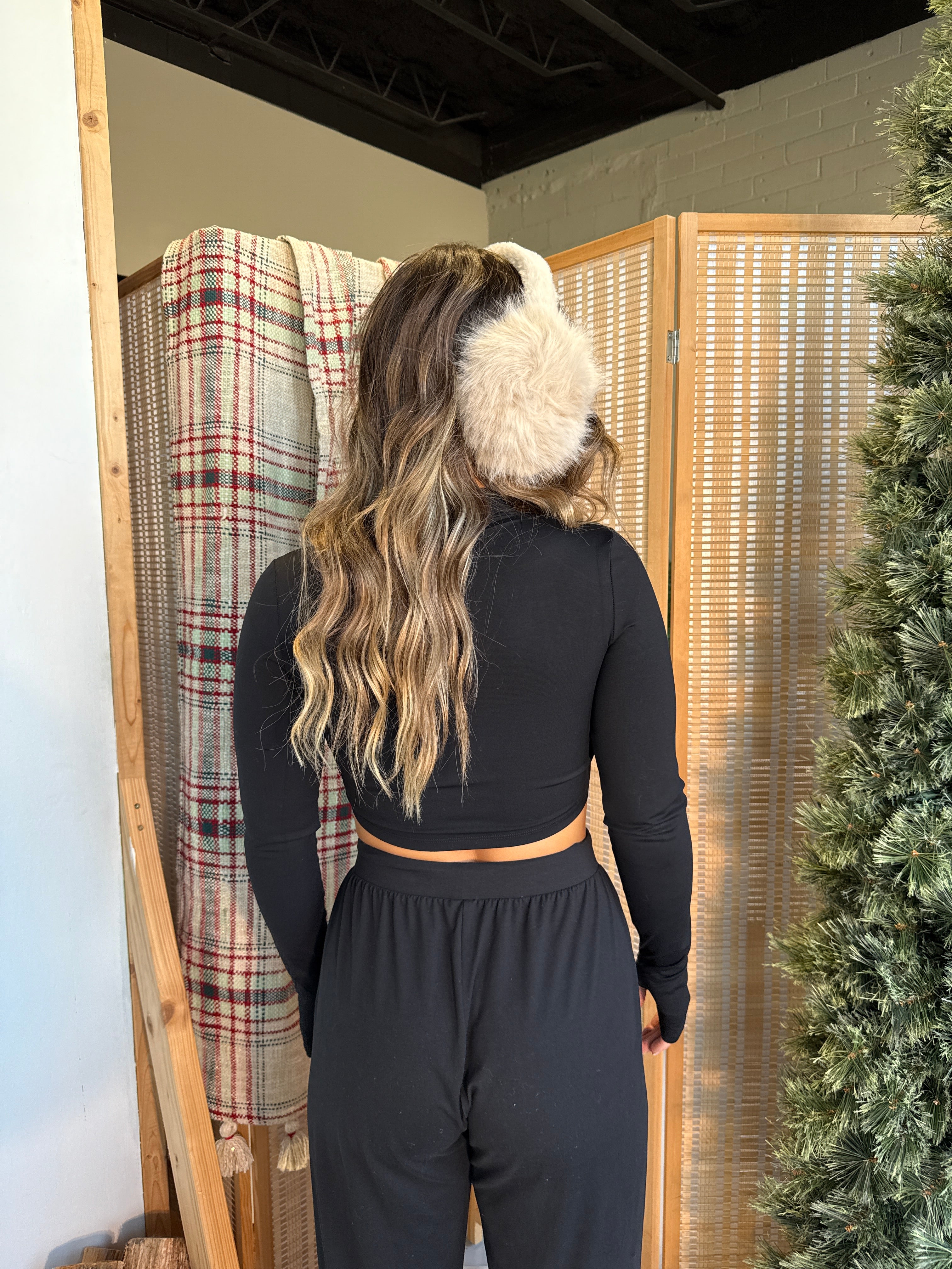 Skye Half Zip Pullover Black