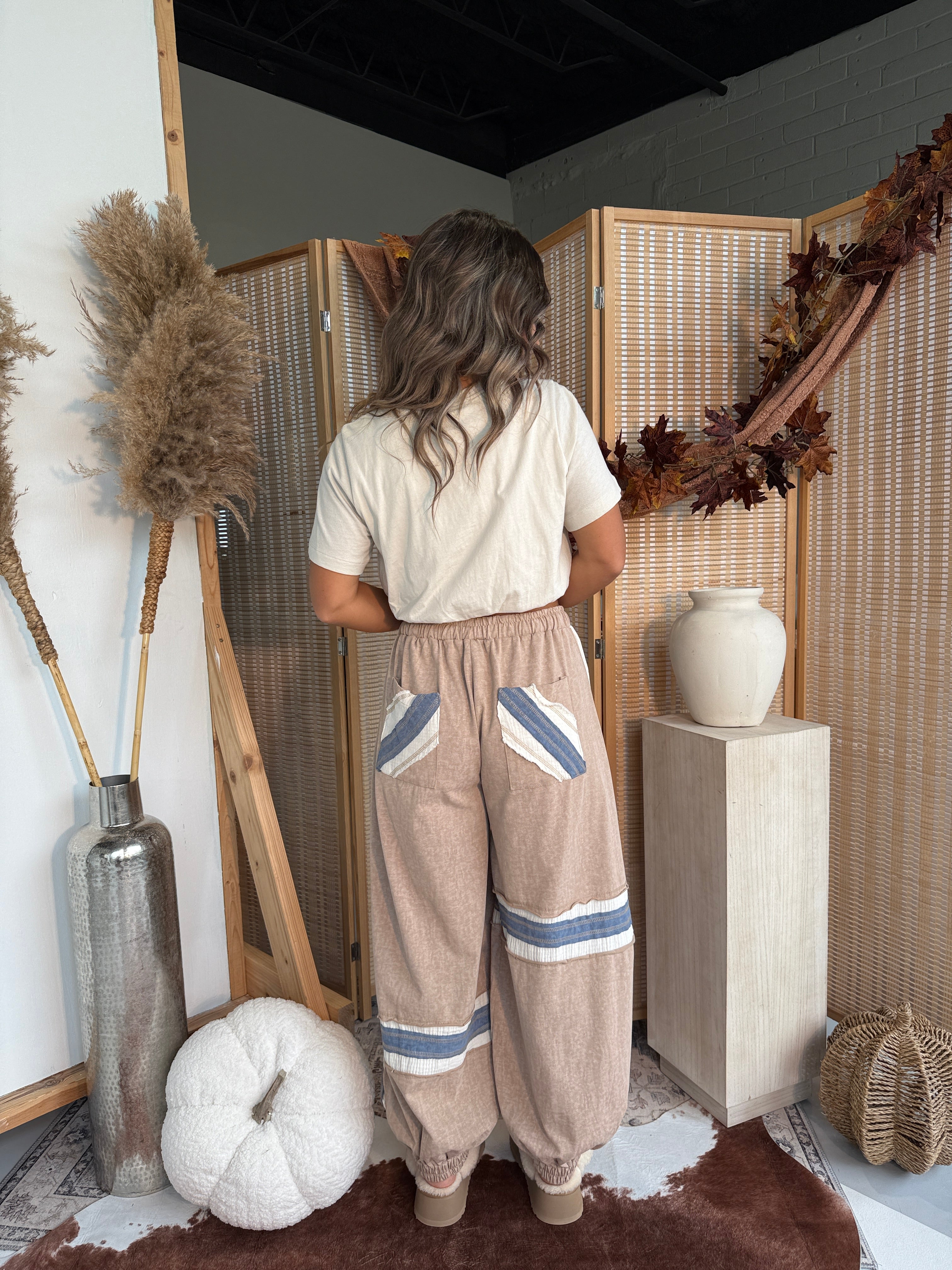 Toffee Haze Jogger Sweatpants Latte