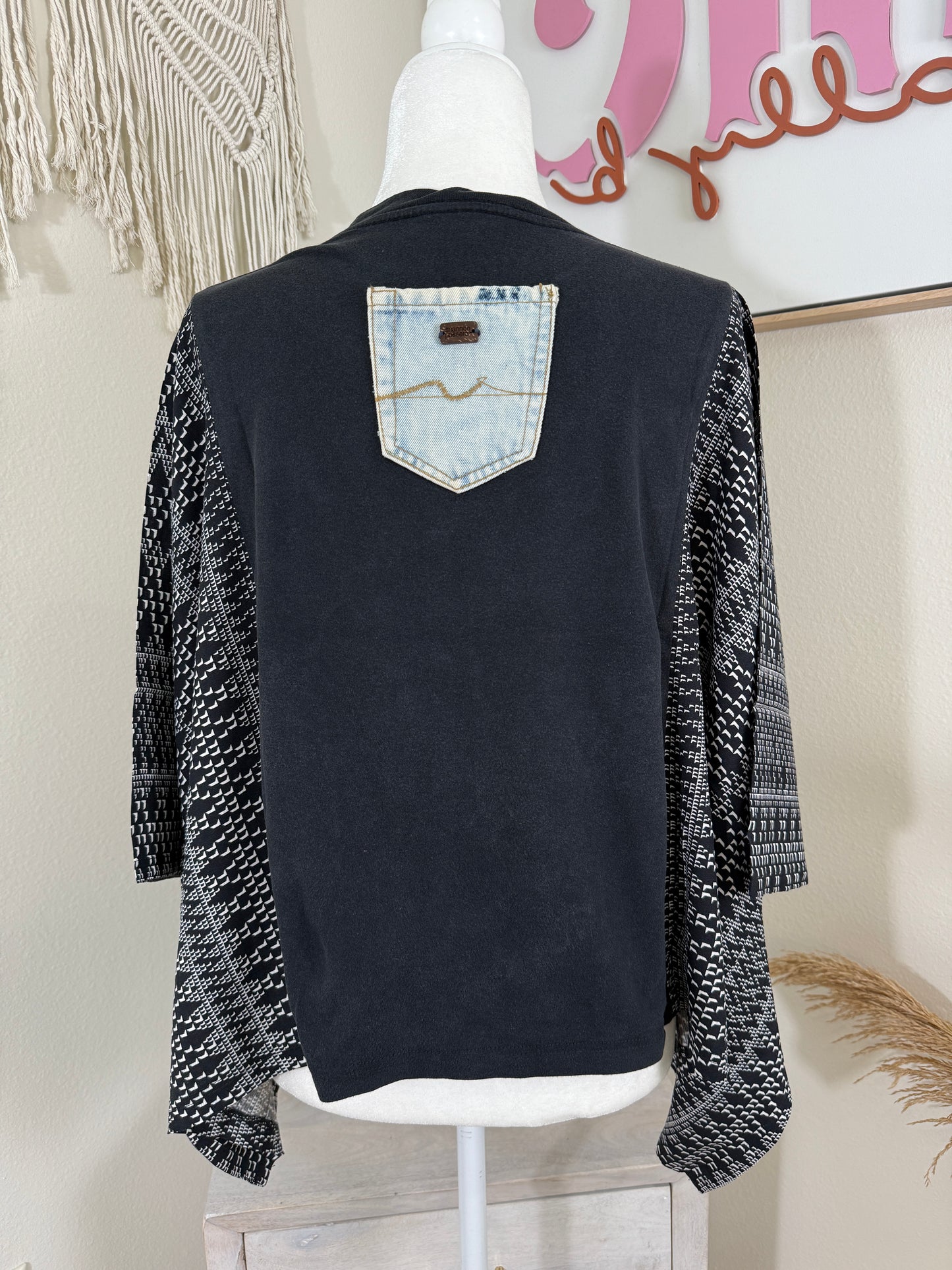 Motley Crue Mix & Match Tee Black Aztec