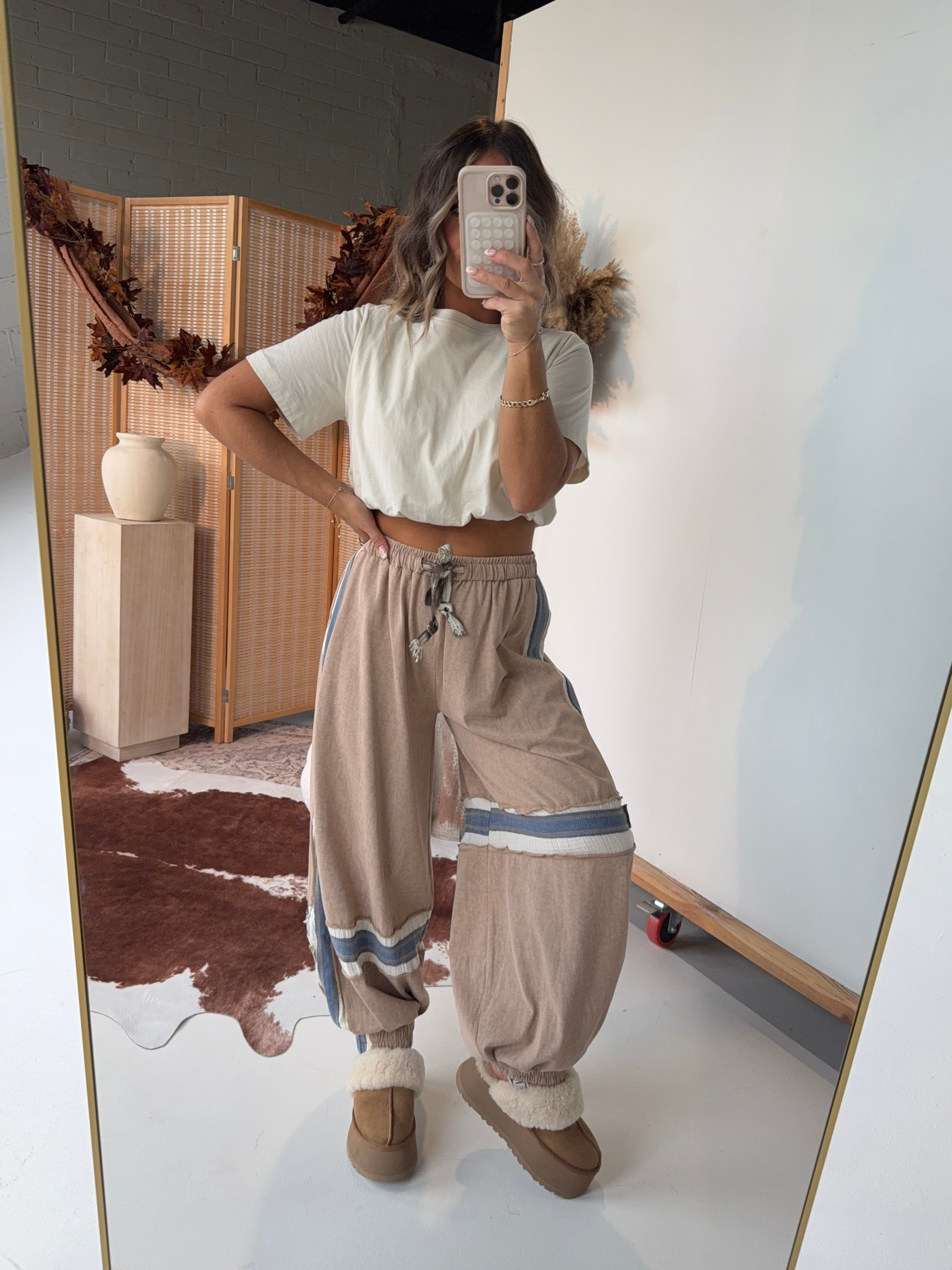 Toffee Haze Jogger Sweatpants Latte