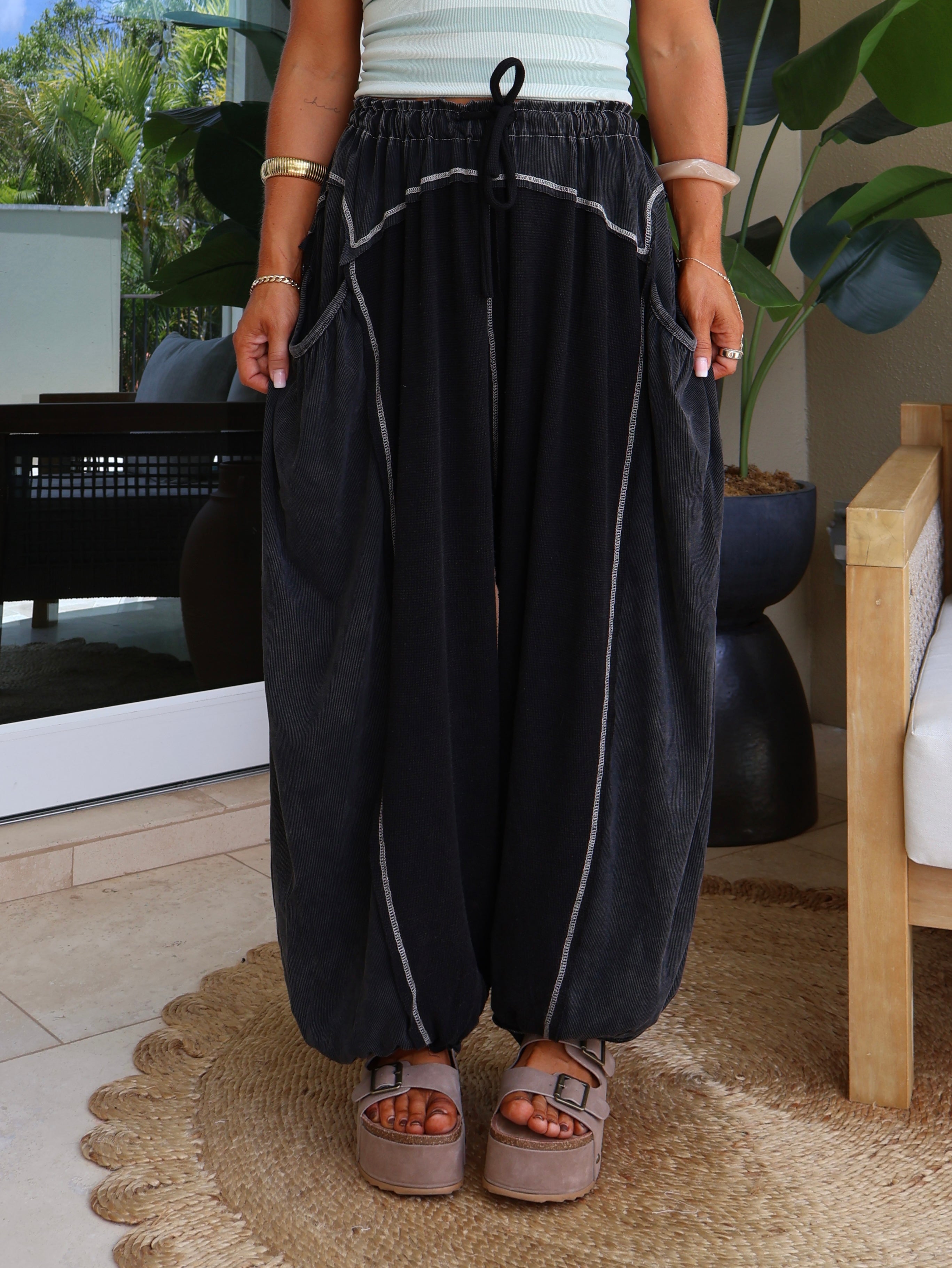 Soft Stay Lounge Pants Washed Black