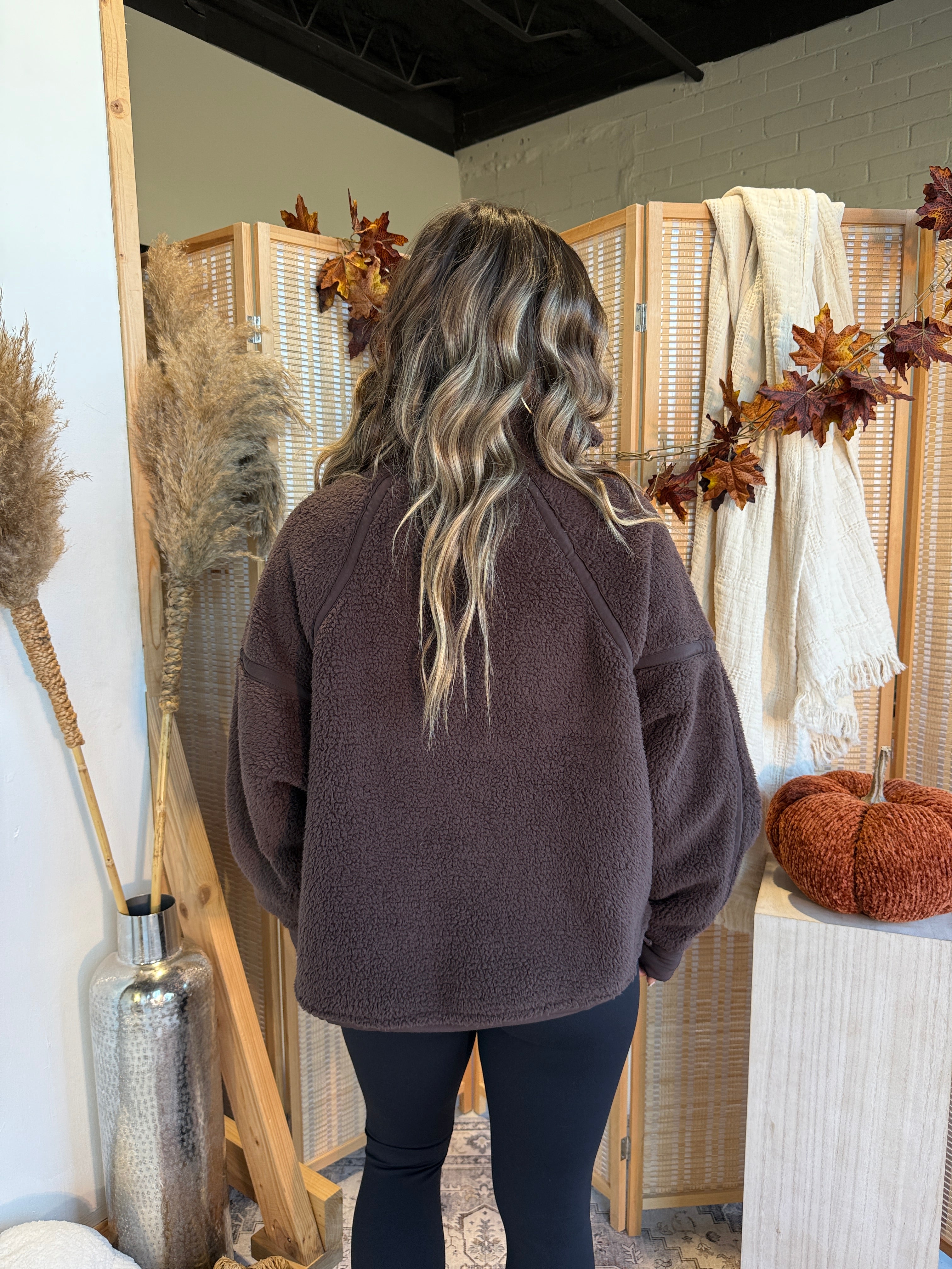 Cozy Cabin Sherpa Pullover Espresso