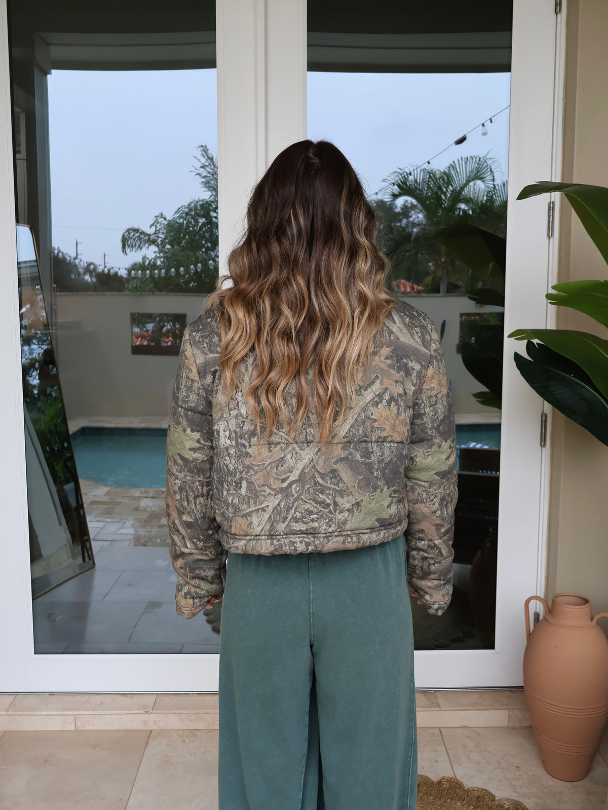 Evergreen Cropped Puffer Jacket Camo