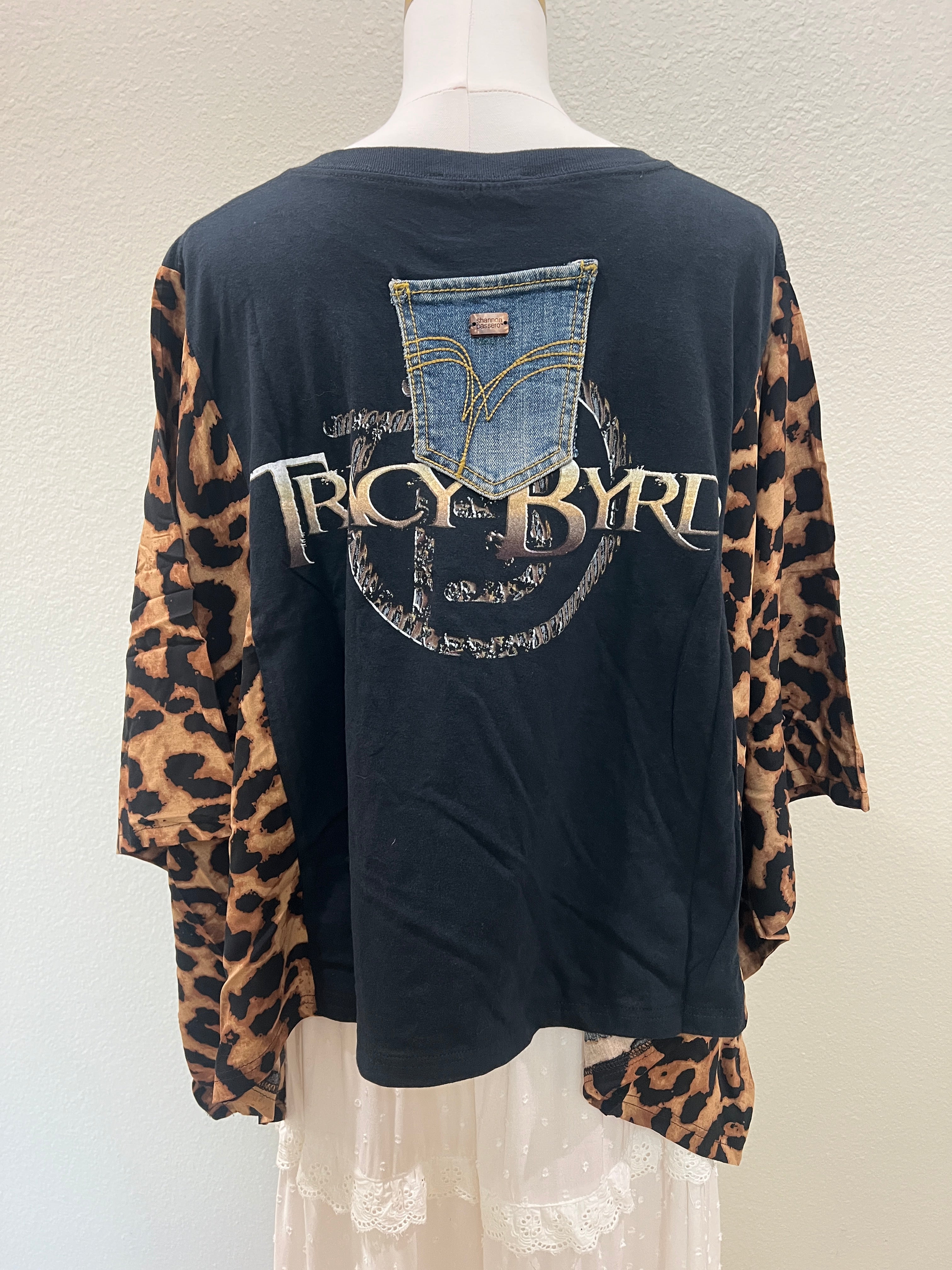 Tracy Byrd Mix & Match Tee Black Cheetah
