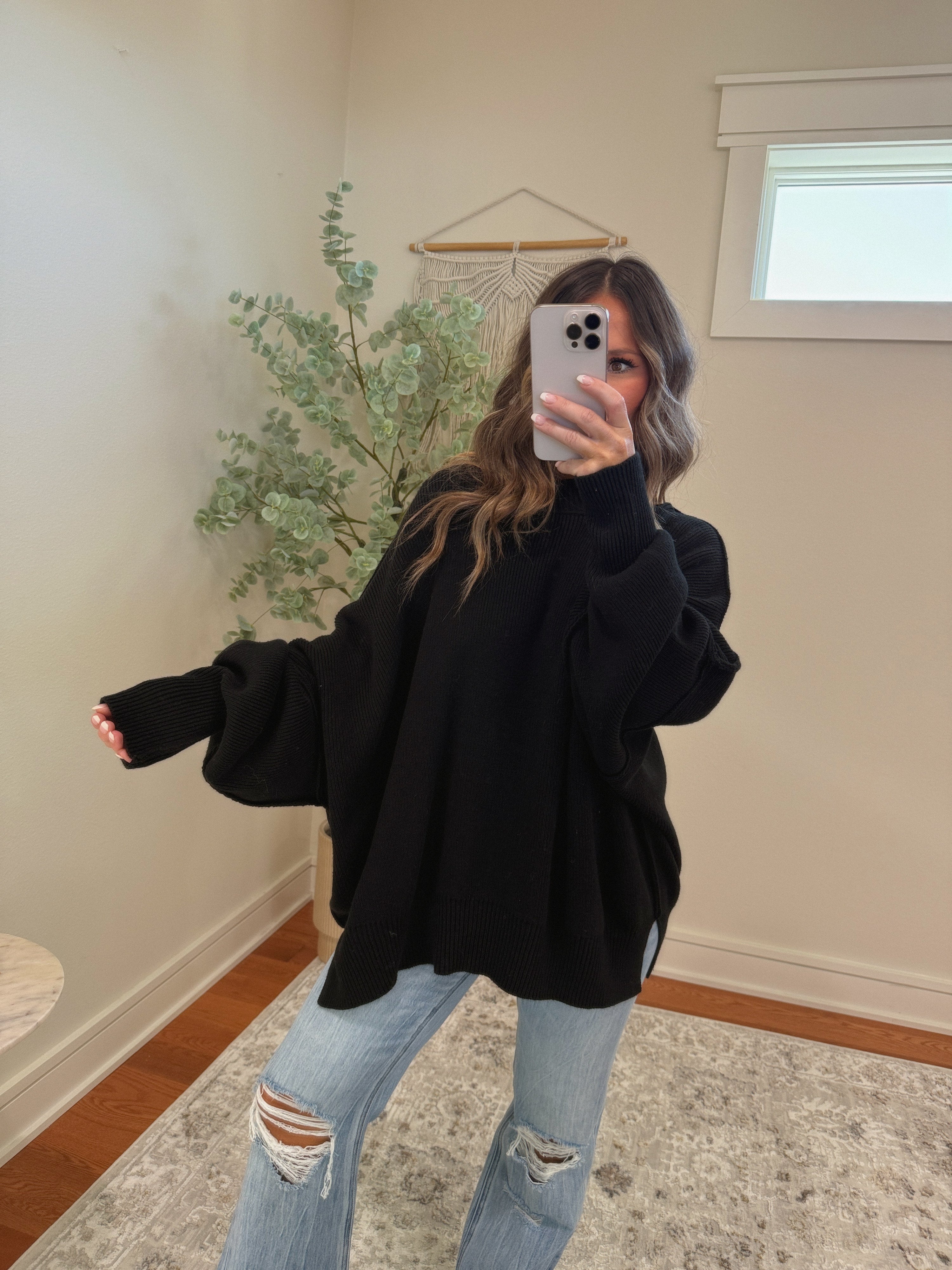 Promise Me Cropped Sweater Black