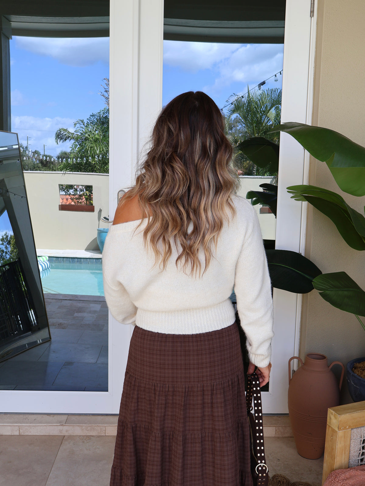 Honeycrisp Off Shoulder Sweater Cream