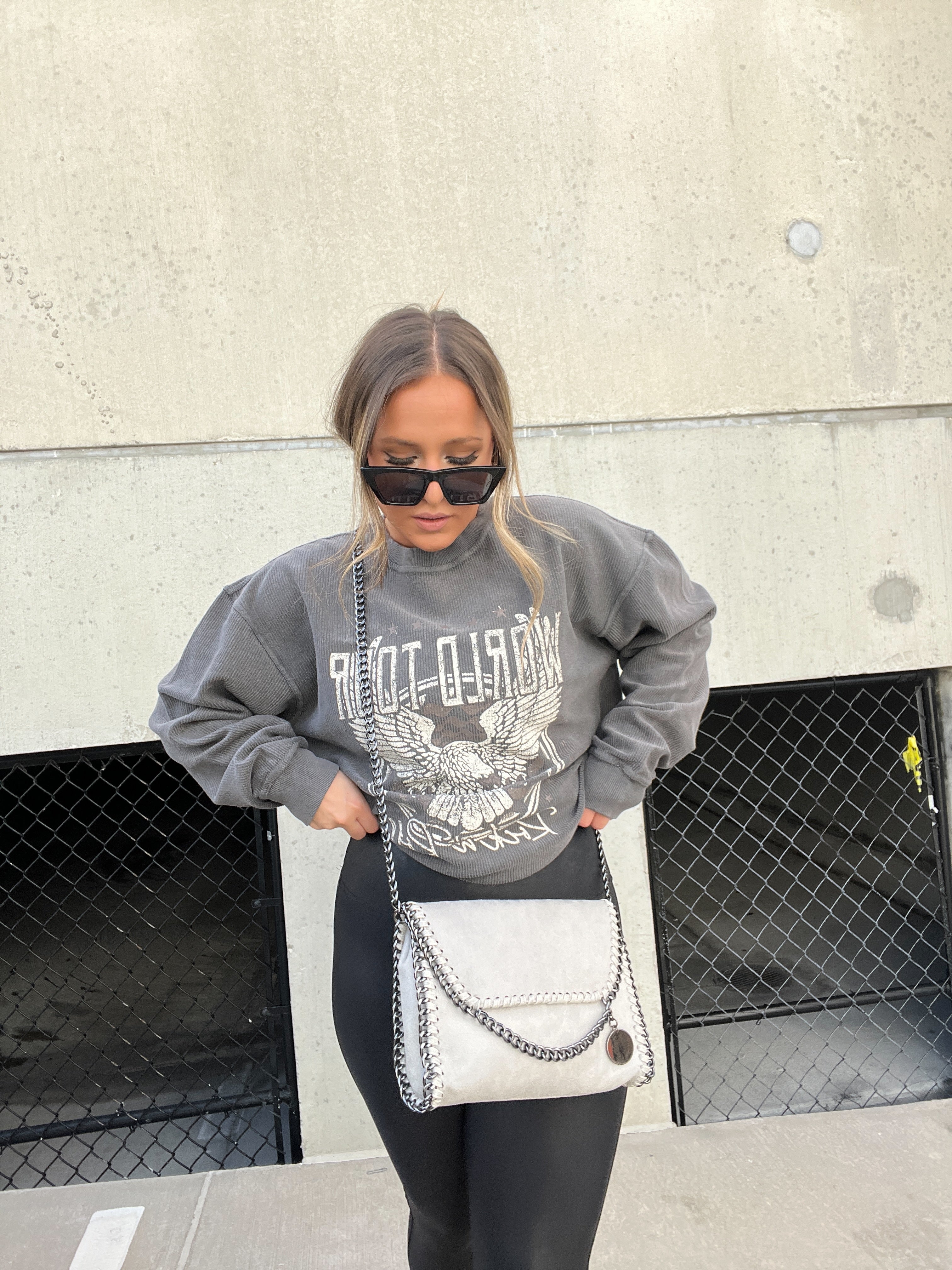 Rock n Roll Ribbed Crewneck Washed Black