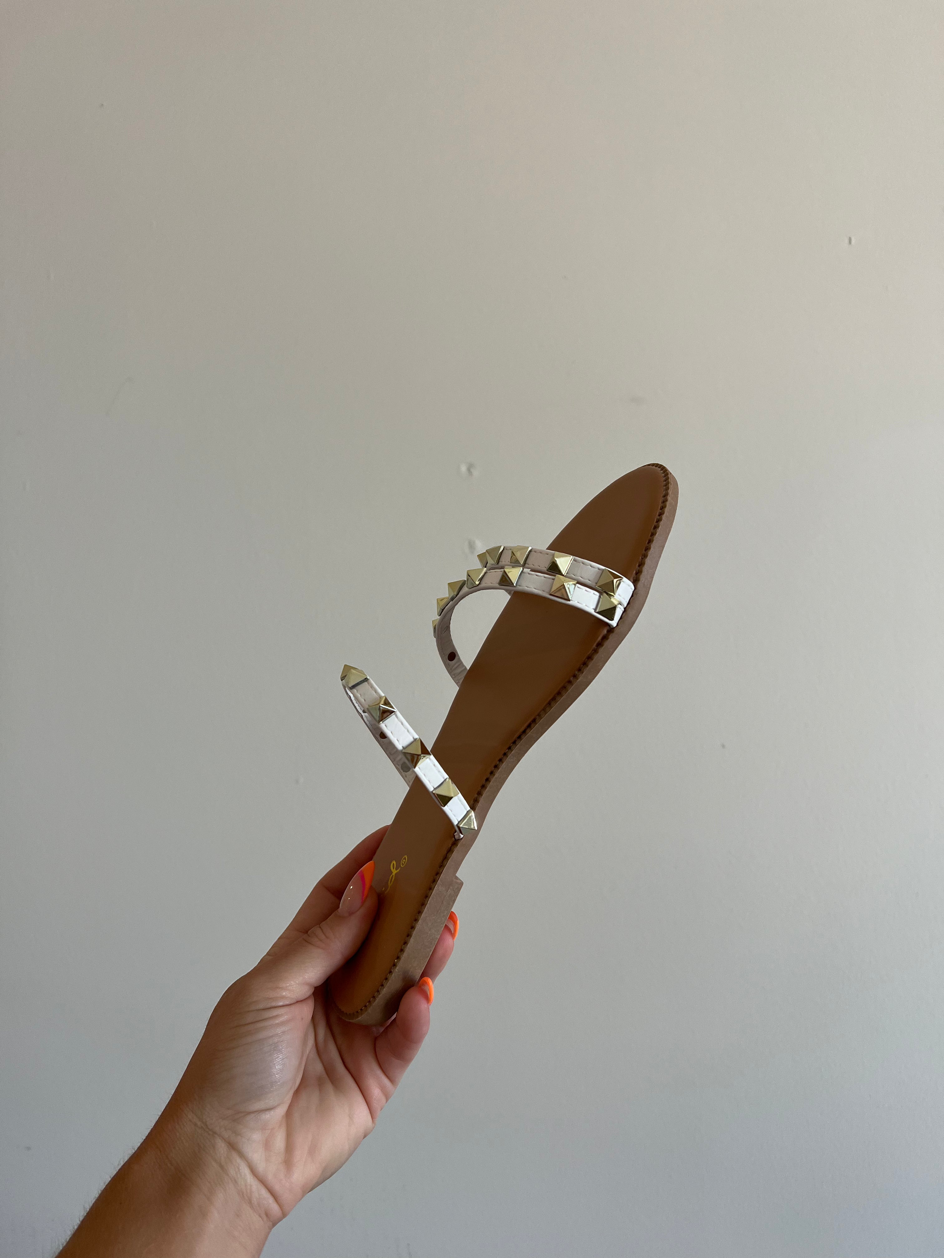 EMMA CRISS CROSS WHITE SLIDES