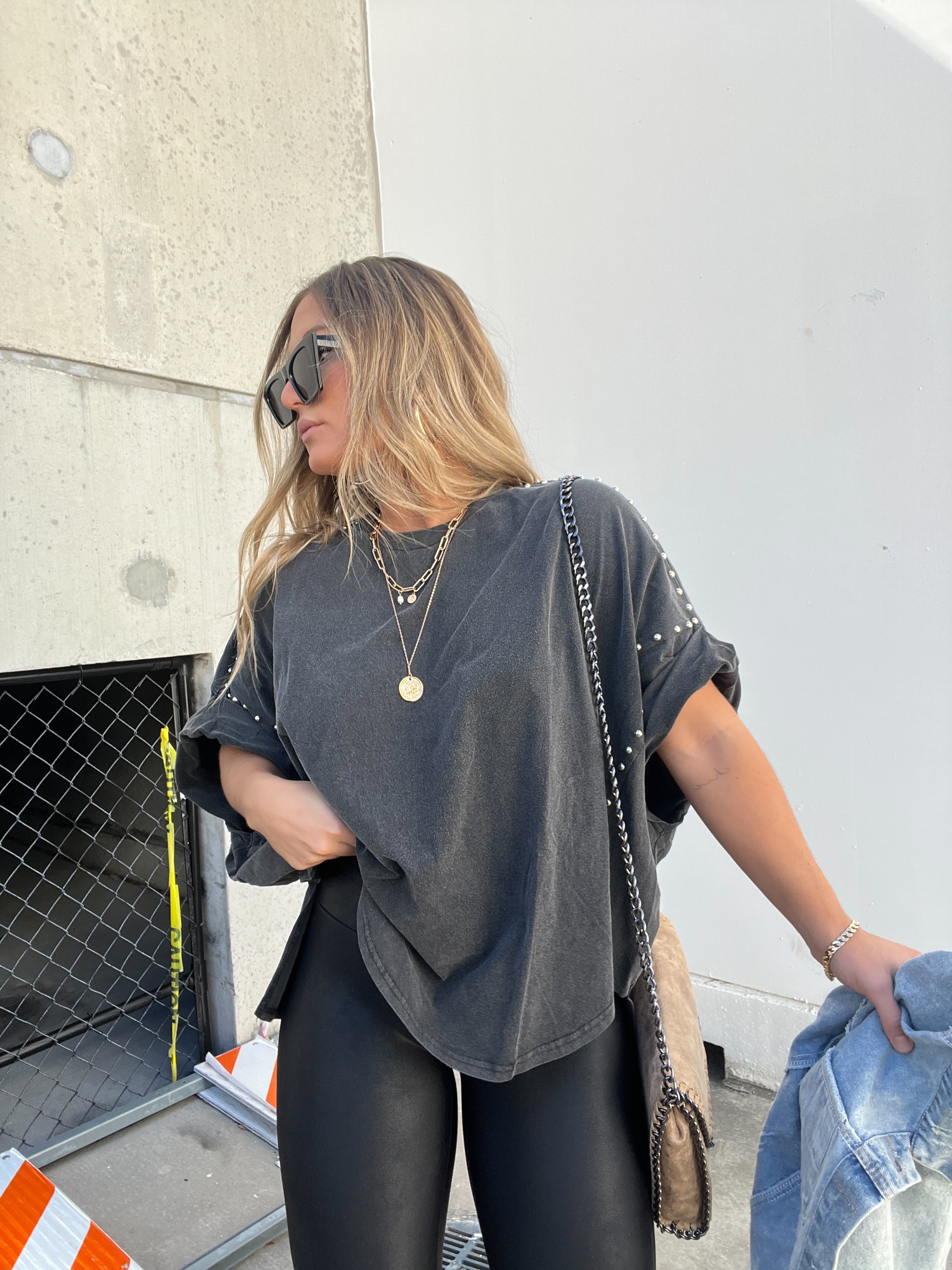 Price to Pay Hi-Lo Tee Black